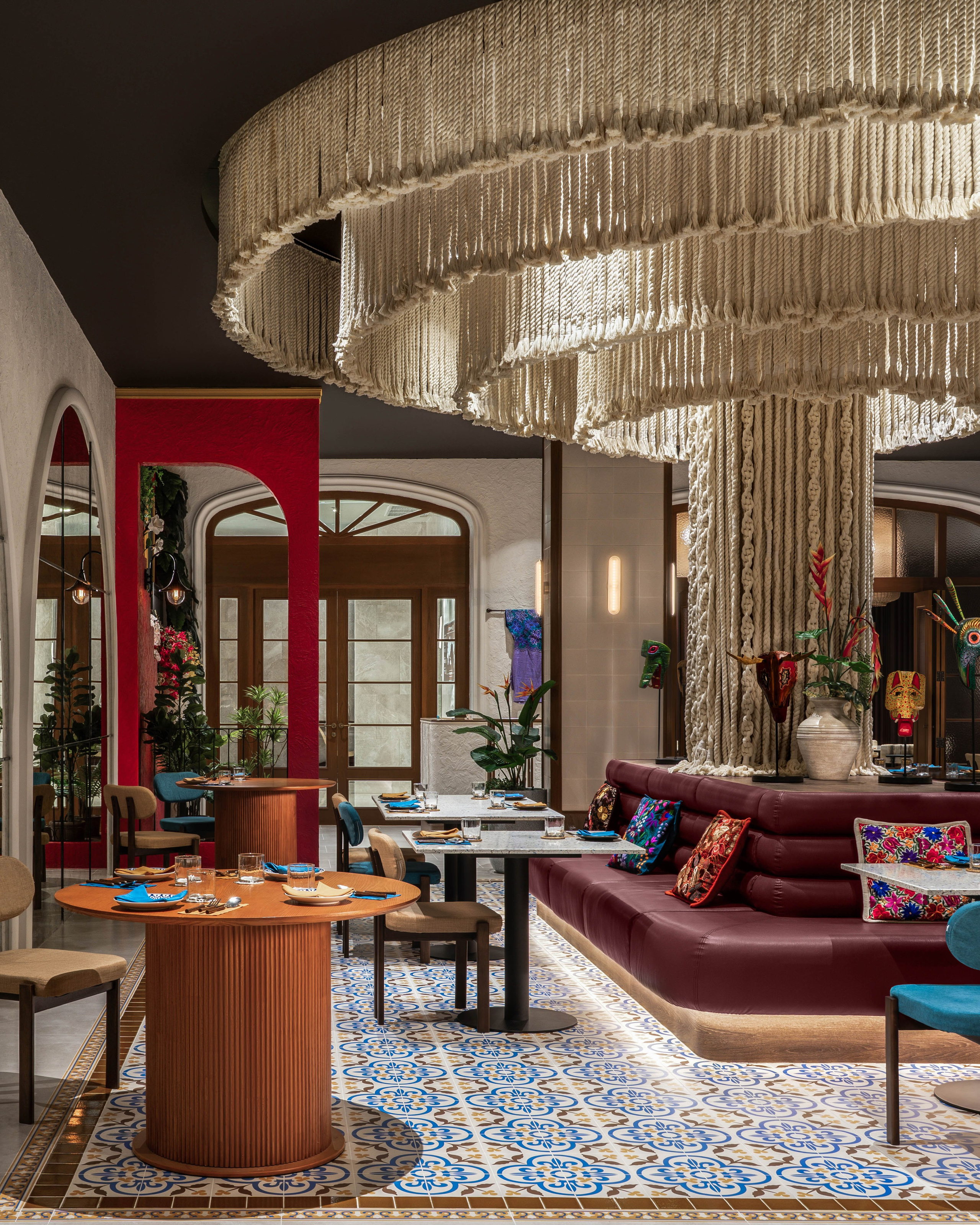 Ресторан Macaria Bangkok. Interior photographer in Phuket | Perelude Interior