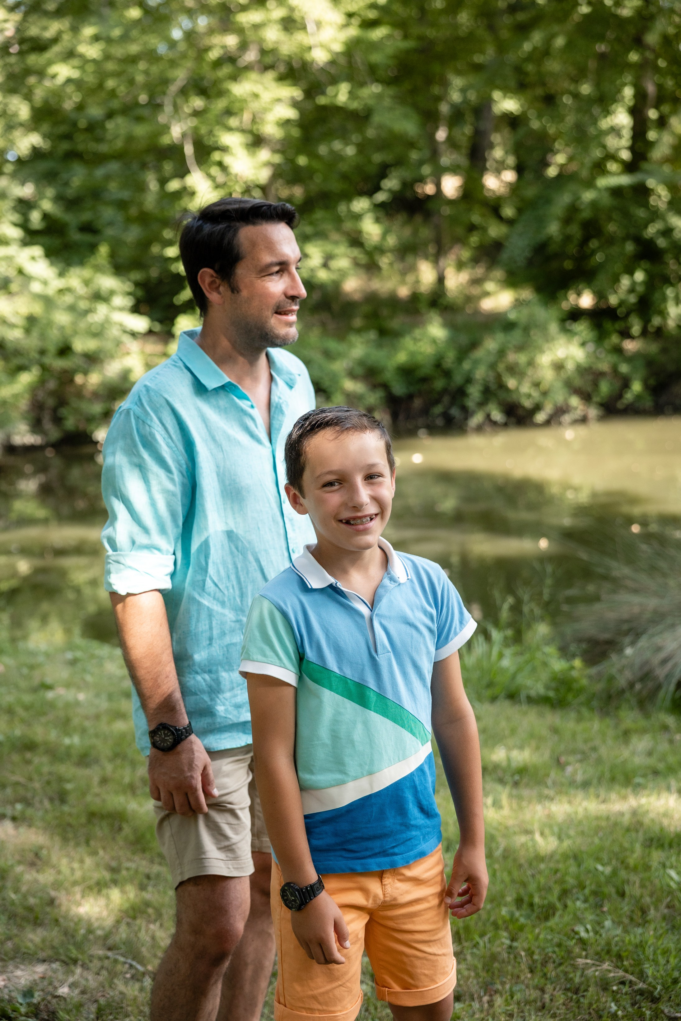 Family photoshoot in Parc du Cabirol, Colomiers. Eugénie Smirnova — your photographer in Toulouse and southwest France