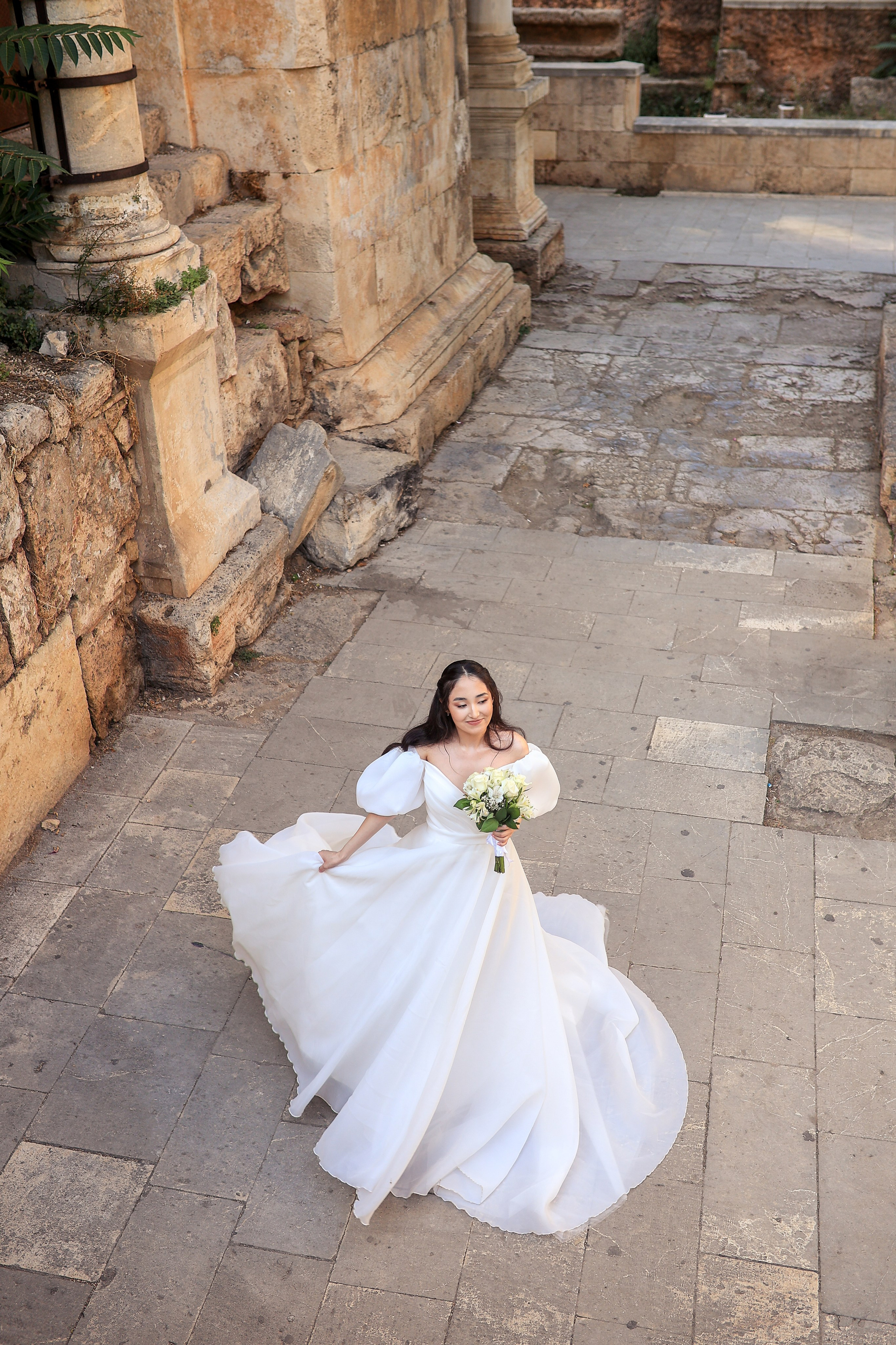 Photoshooting in old town of Antalya. Photographer in Turkey, Antalya, Kemer, Belek, Side, Kas, Fethiye