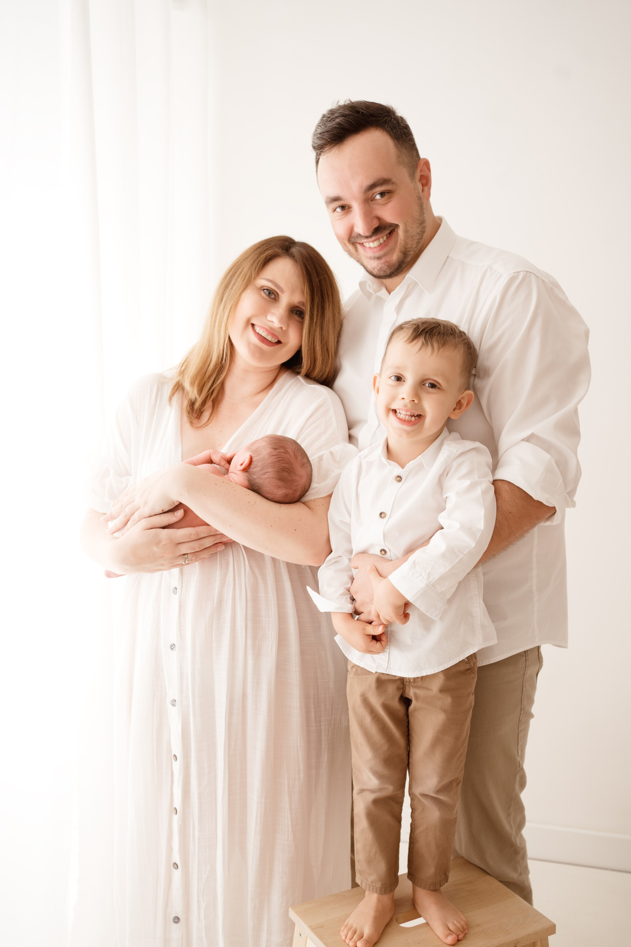 Sesja noworodkowa w świątecznym wydaniu. Fotograf Łódź - sesja ciążowa, noworodkowa, dziecięca. Studio w Łodzi