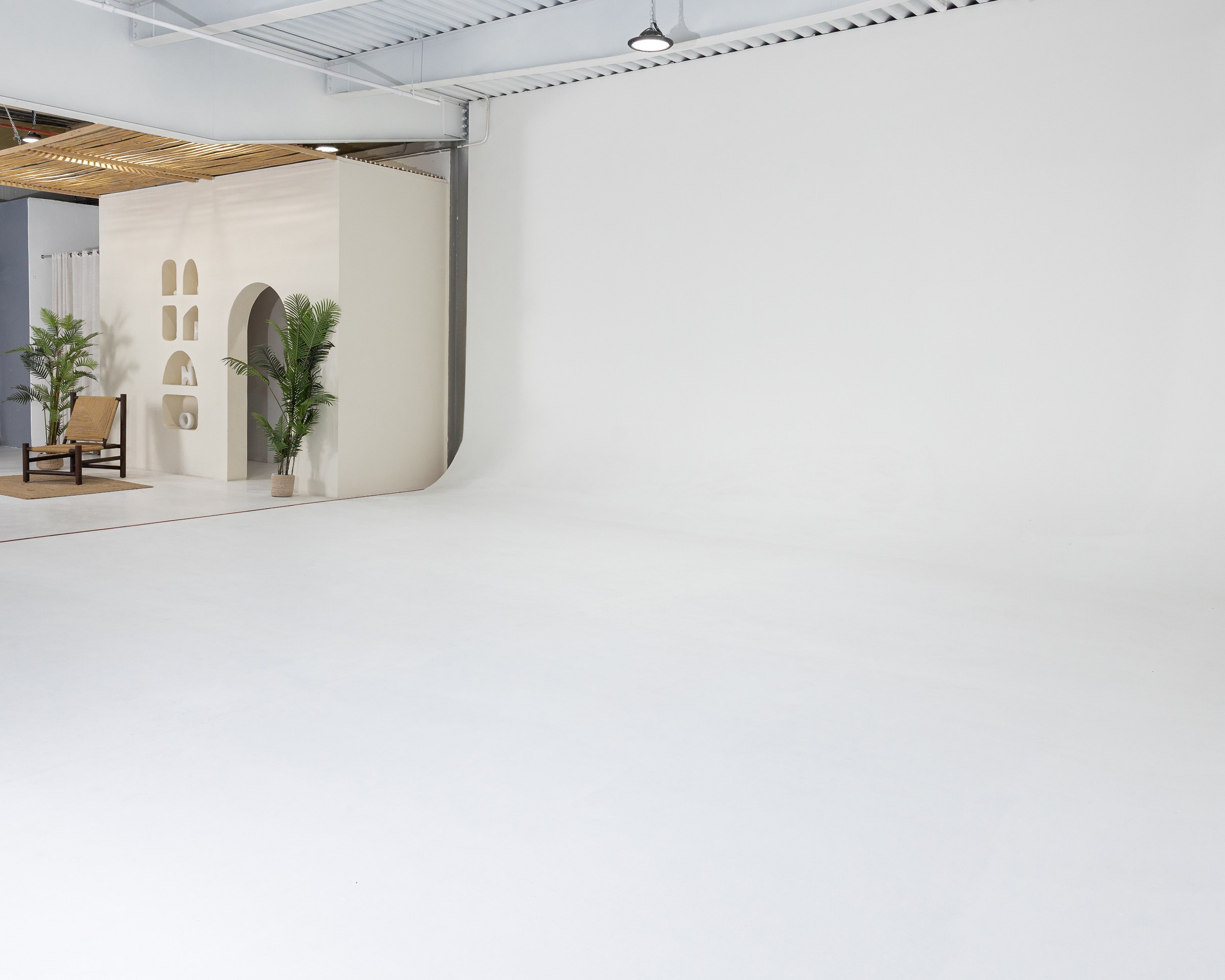 Rental. Basis Zone. Infinity wall. Photo and video production in Dubai UAE