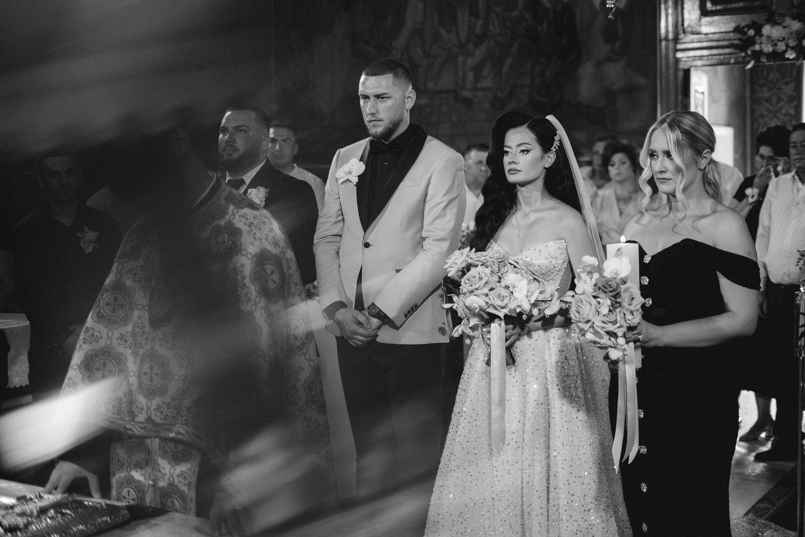 Catalina & Remus. Raw Studio. Fotograful tau de nunta!