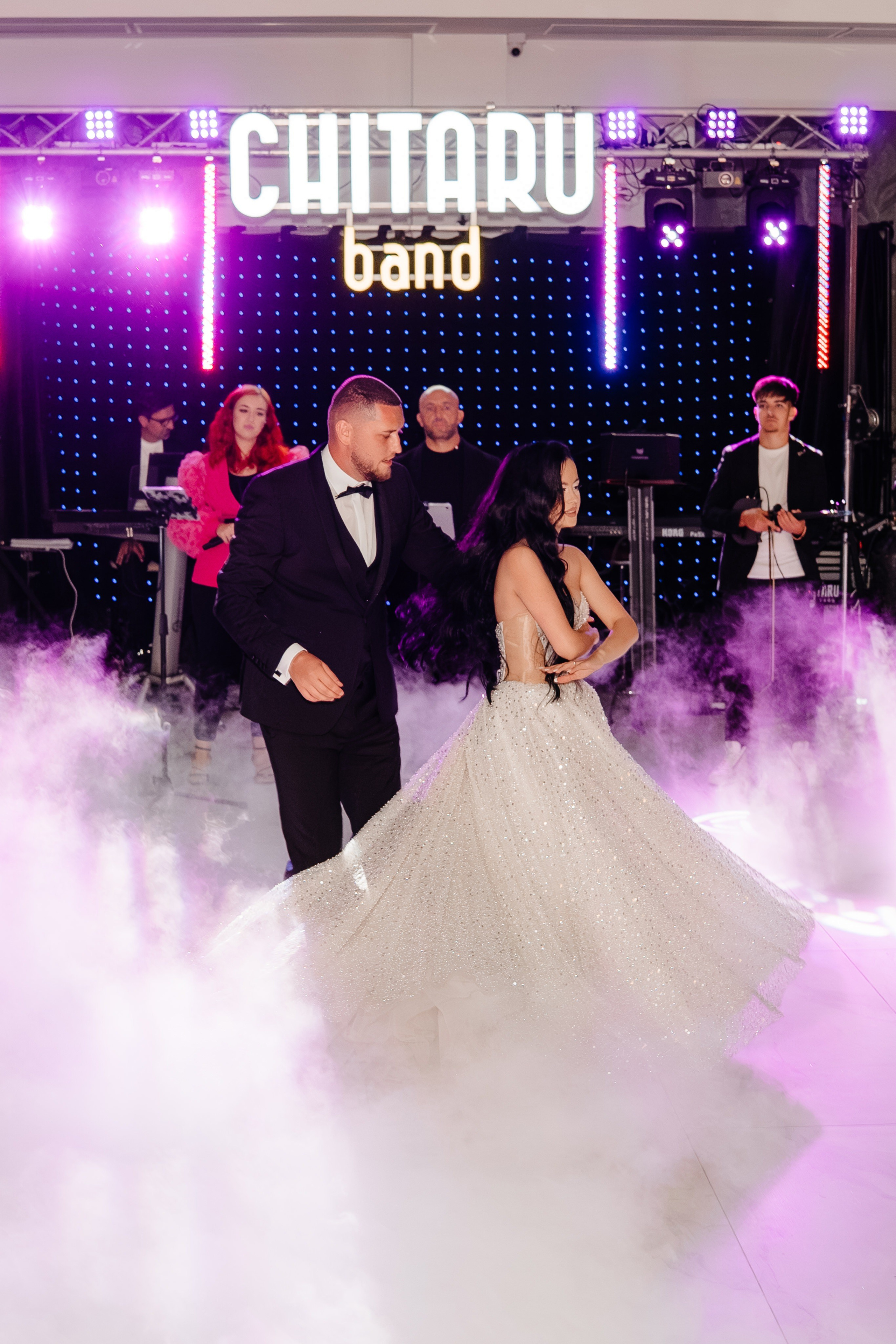 Catalina & Remus. Raw Studio. Fotograful tau de nunta!