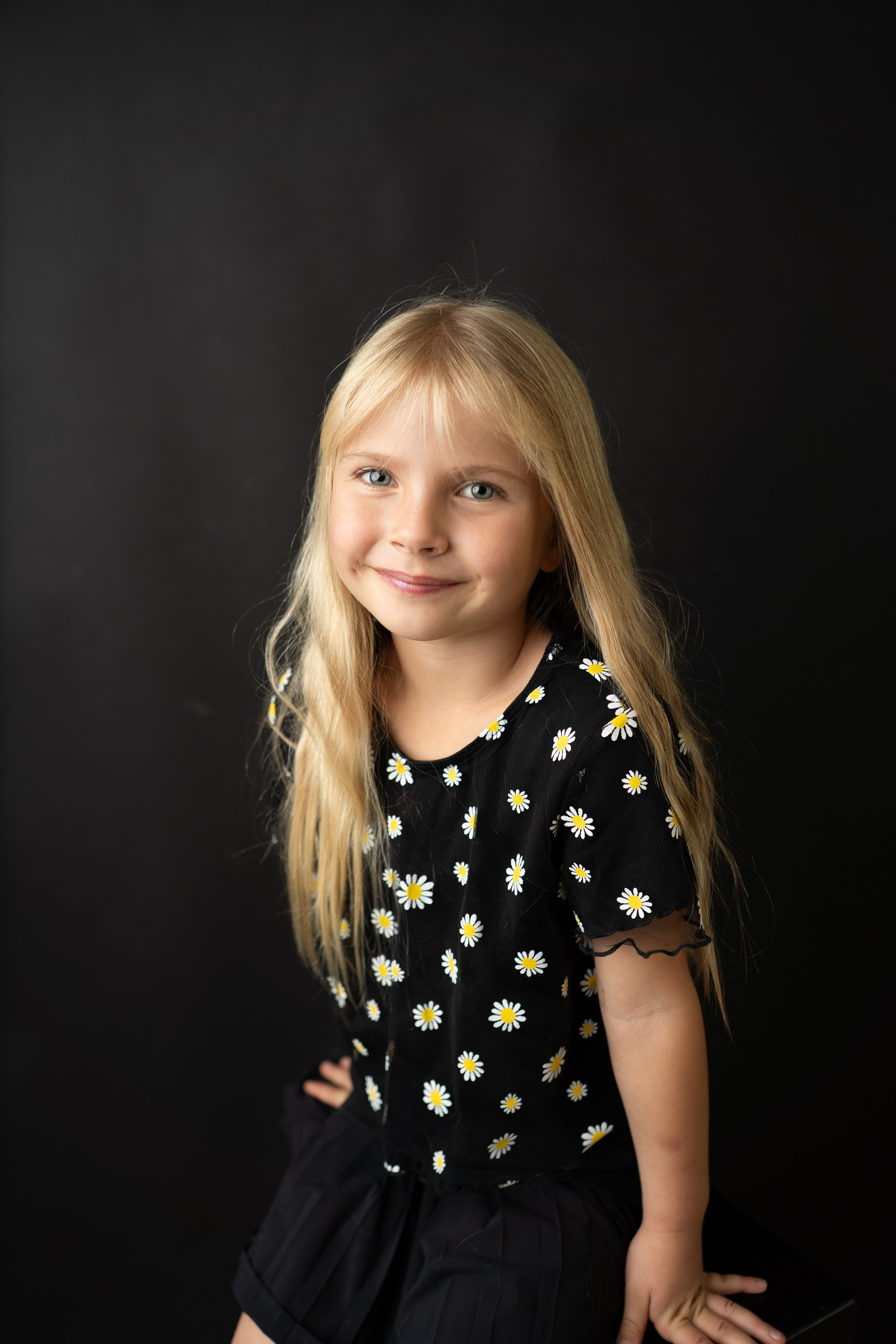 Kids in studio. Maternity, family and newborn photography in San Francisco Bay Area