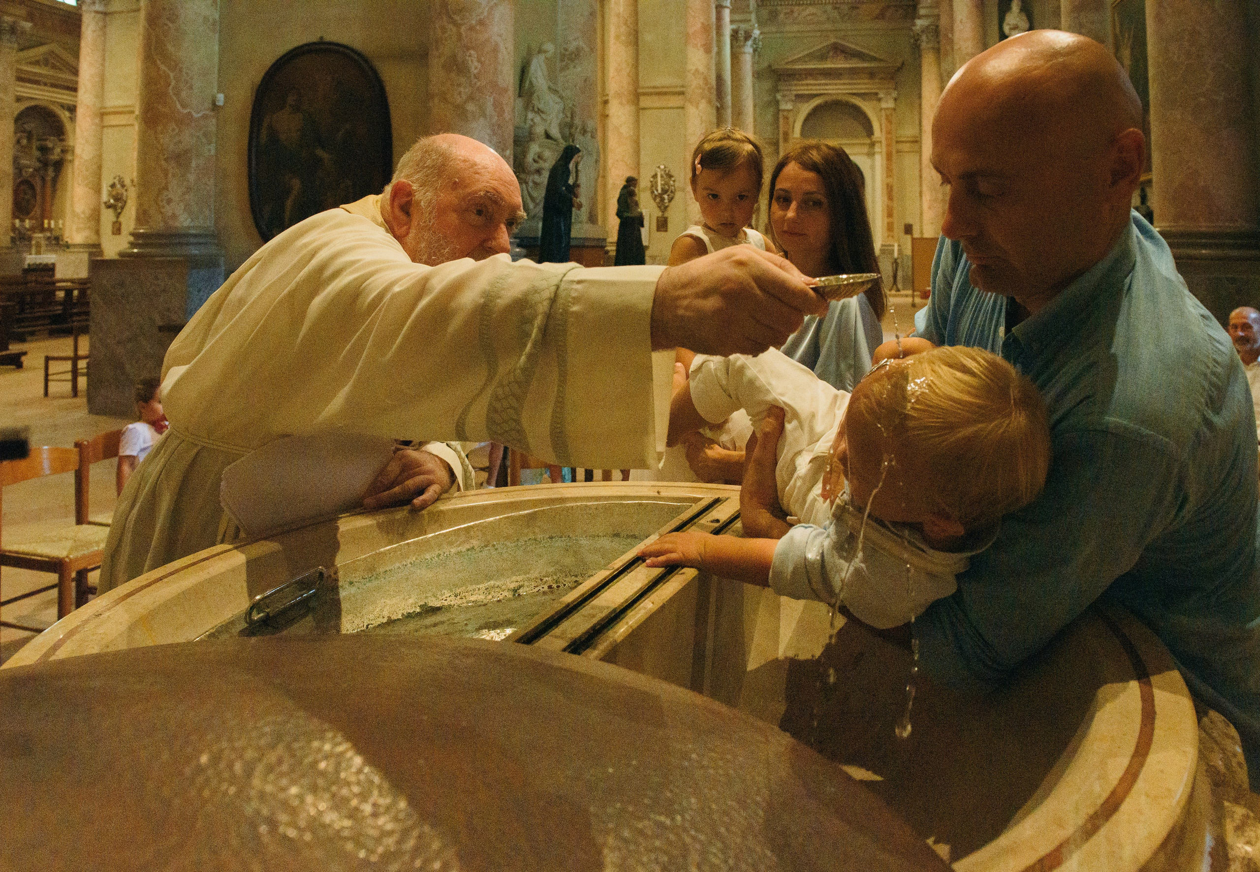Photographer for the baptism ceremony in Milan