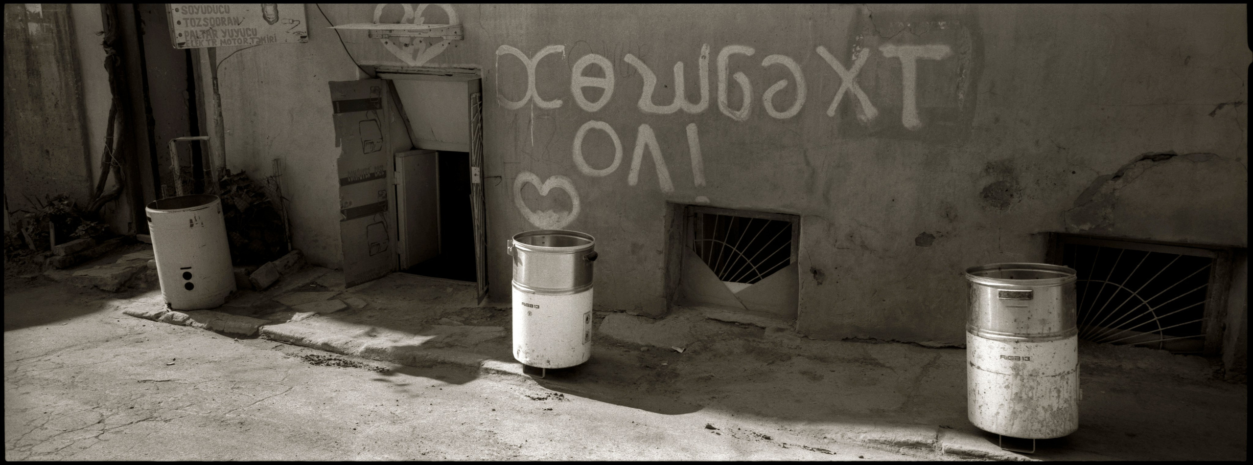 Be happy. Baku, 2006