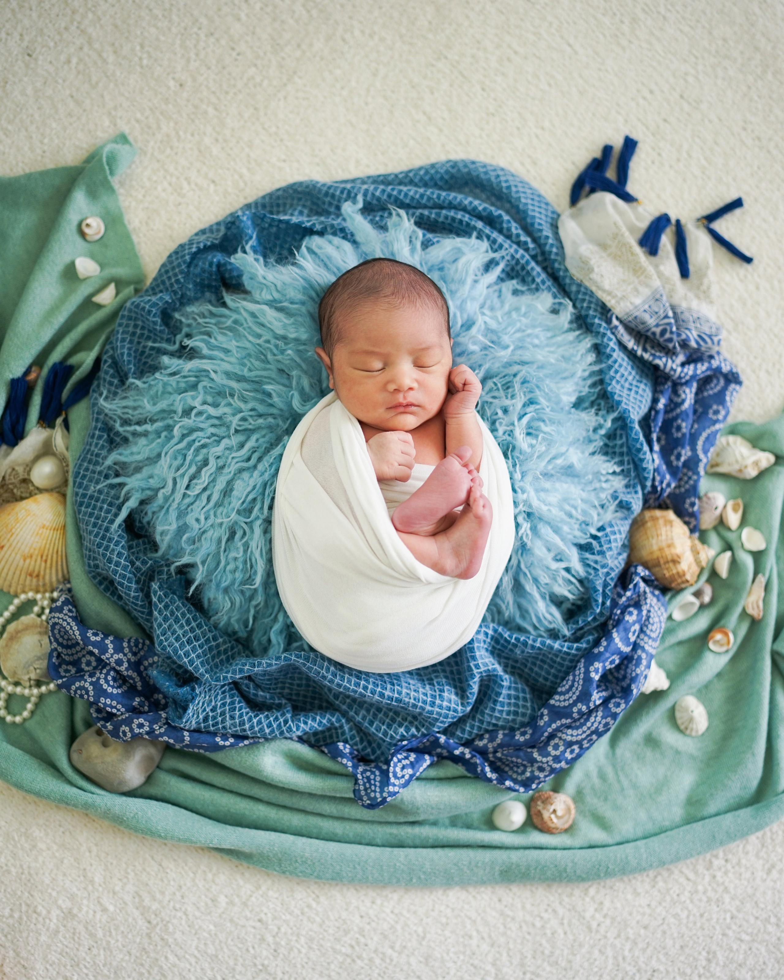 Posed Newborn. Maternity, family and newborn photography in San Francisco Bay Area
