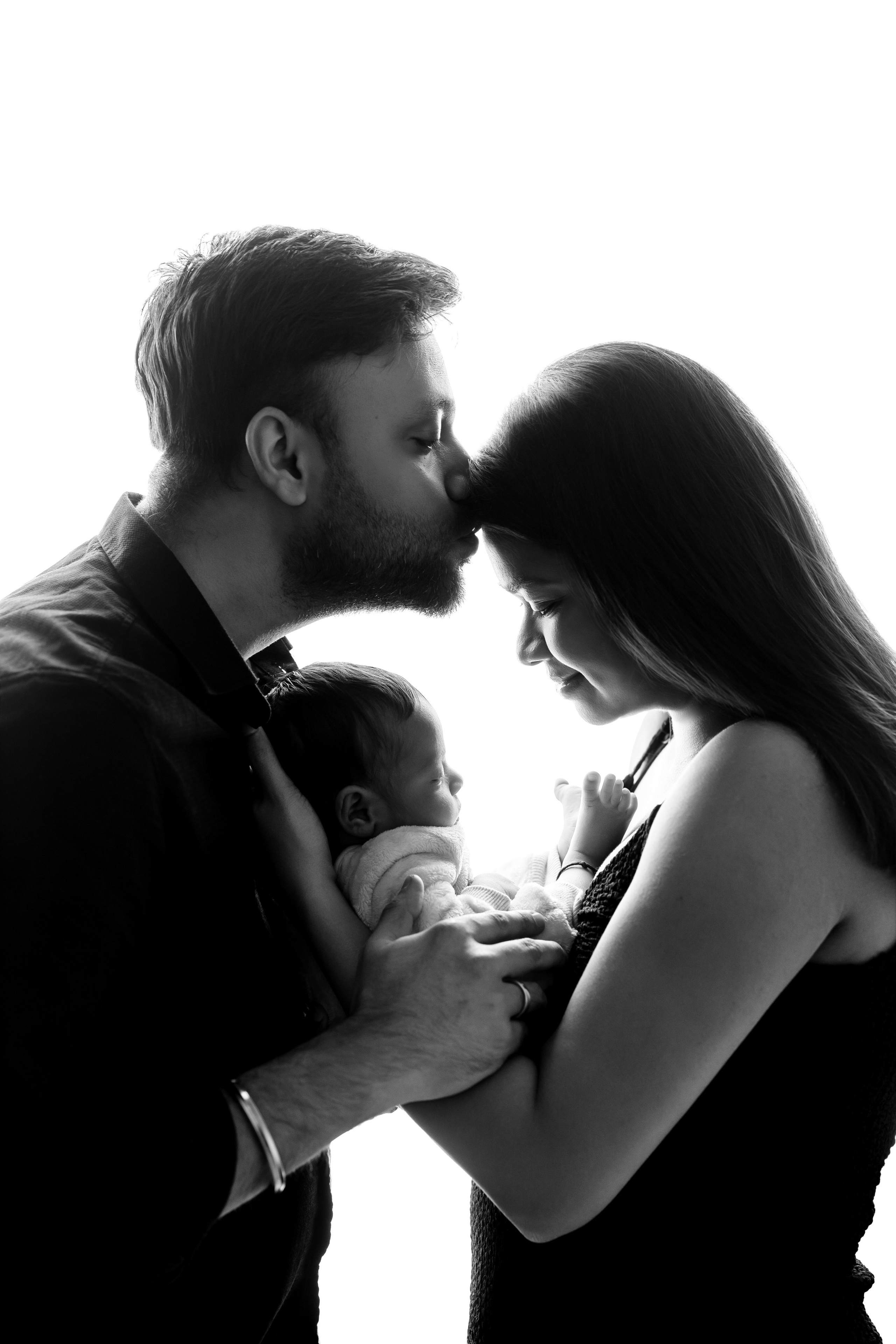 Neugeborenenfotos in Berlin – Studio oder bei Ihnen zu Hause