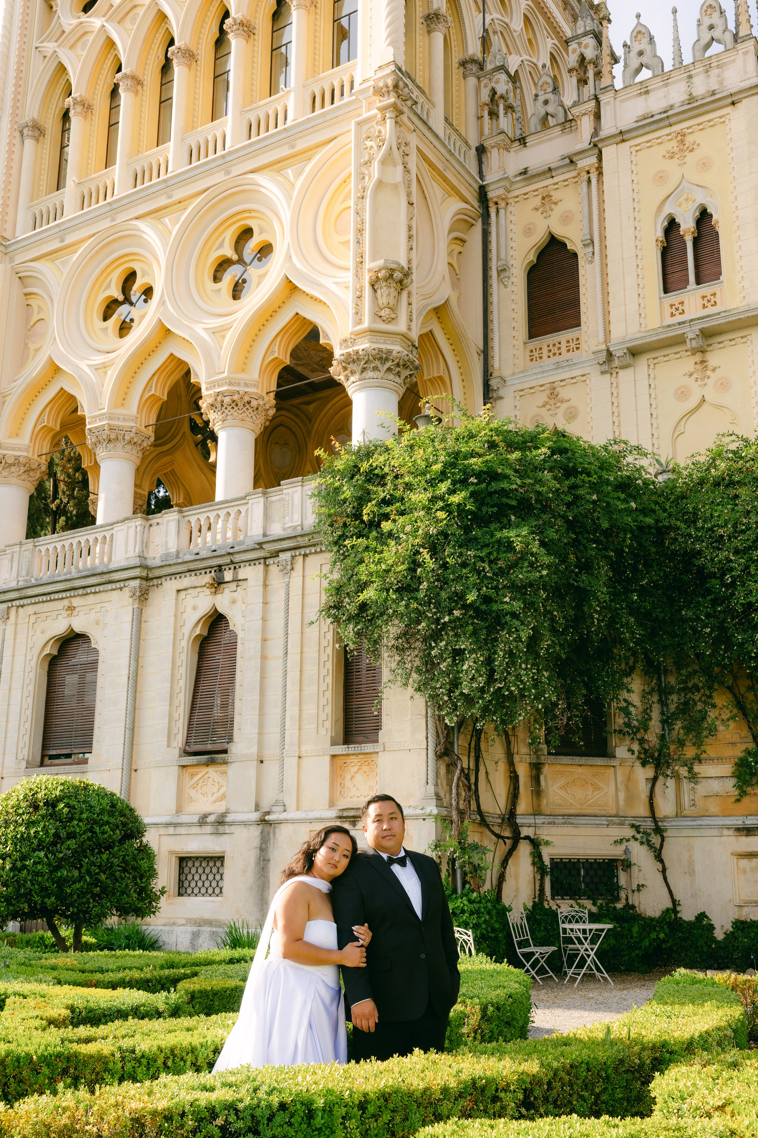 Ibtxhis and Keng elopement In italy — Isola del Garda