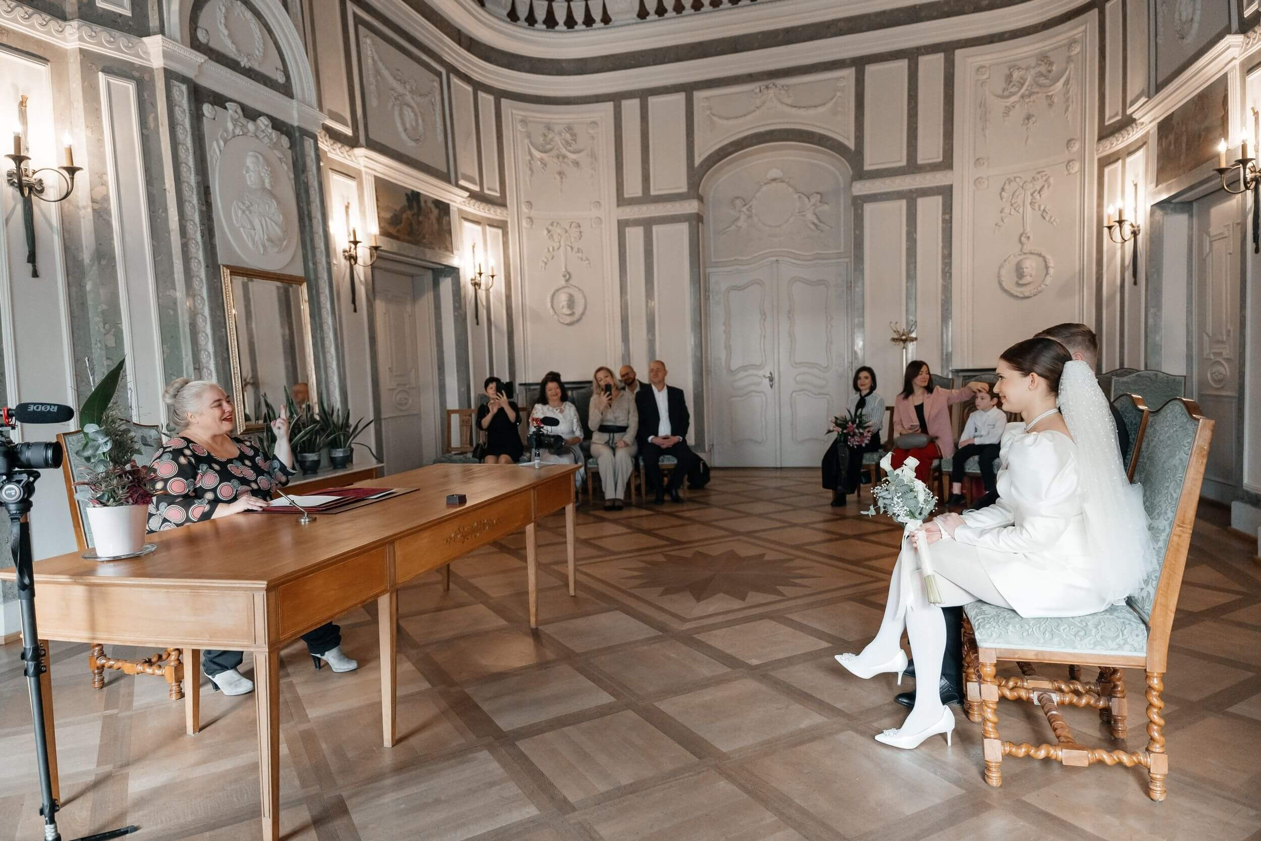 frankfurt höchst standesamt ceremony