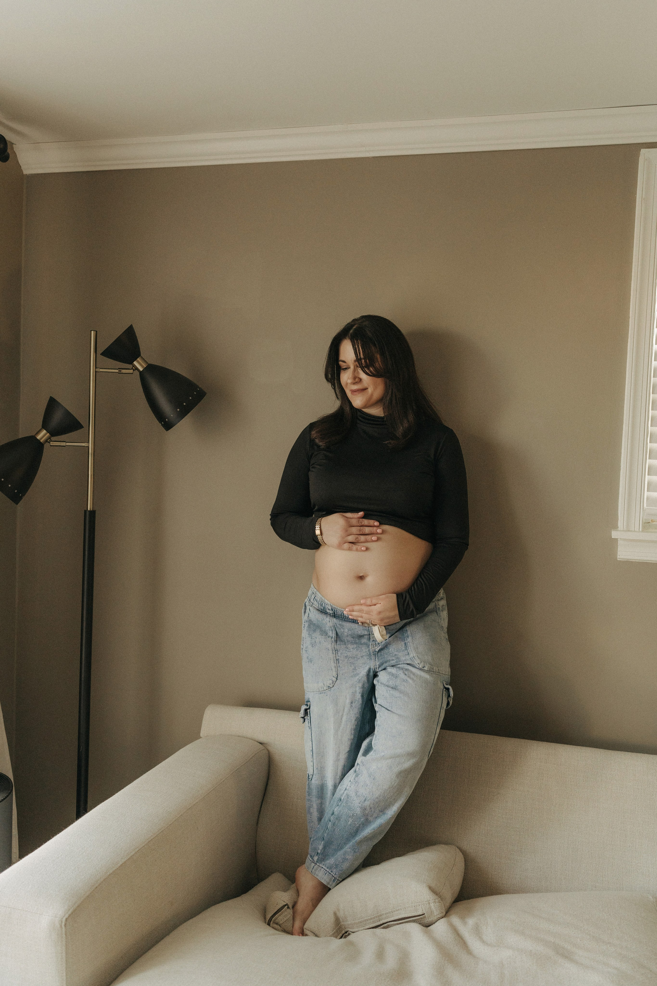 Home Maternity Photography – Relaxed & Candid Pregnancy Moments. Alisa Tant — Family and newborn photographer Bucks County, Montgomery county, Philadelphia, NJ