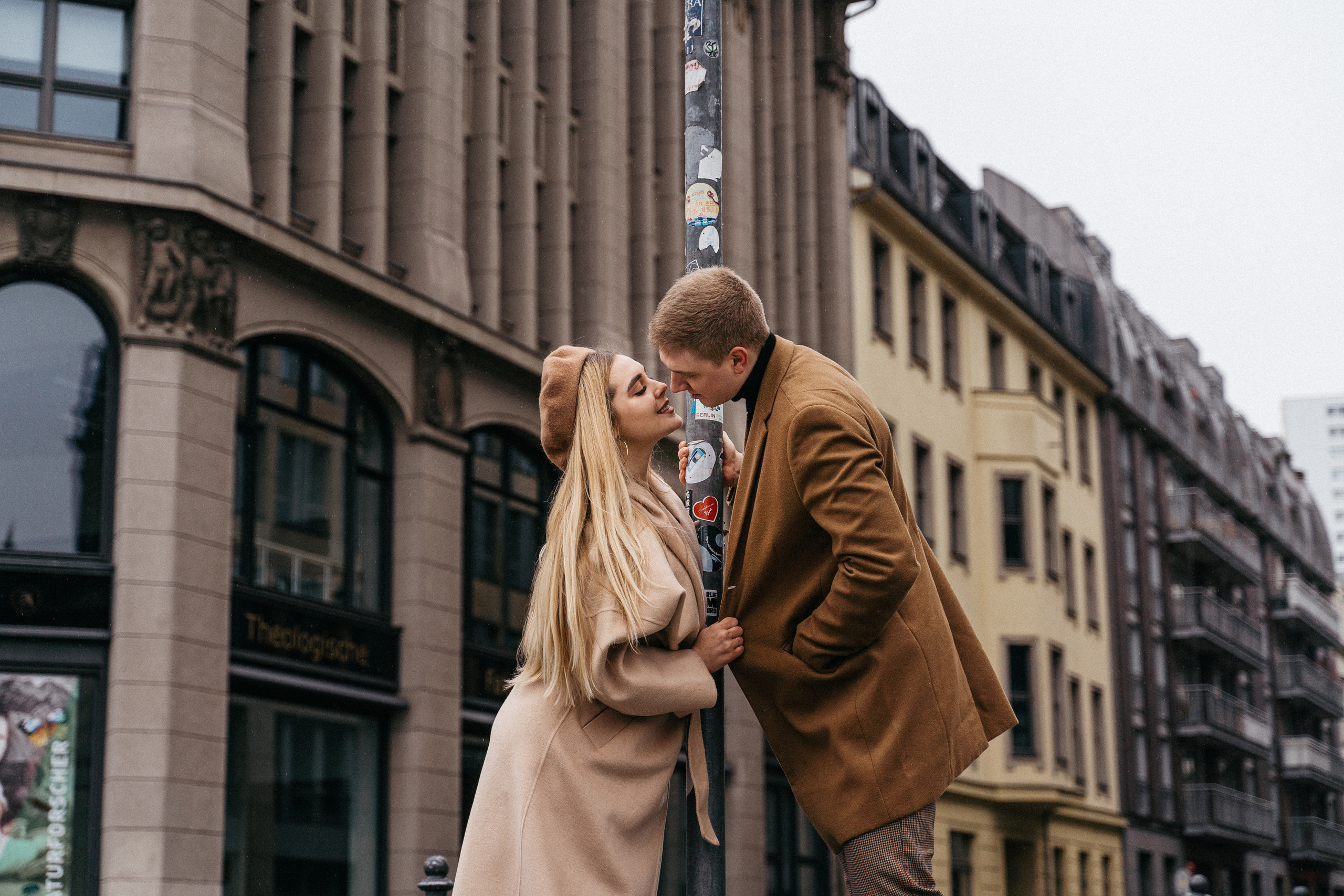 From Berlin with Love. Hochzeitsfotograf für Moers, Niederrhein, Düsseldorf, NRW und Deutschland