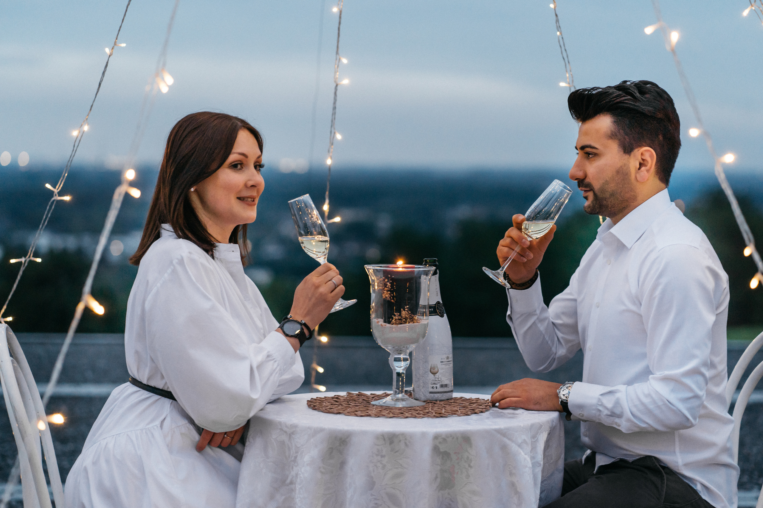 Ein romantisches Fotoshootig auf der Halde Norddeutschland. Hochzeitsfotograf für Moers, Niederrhein, Düsseldorf, NRW und Deutschland
