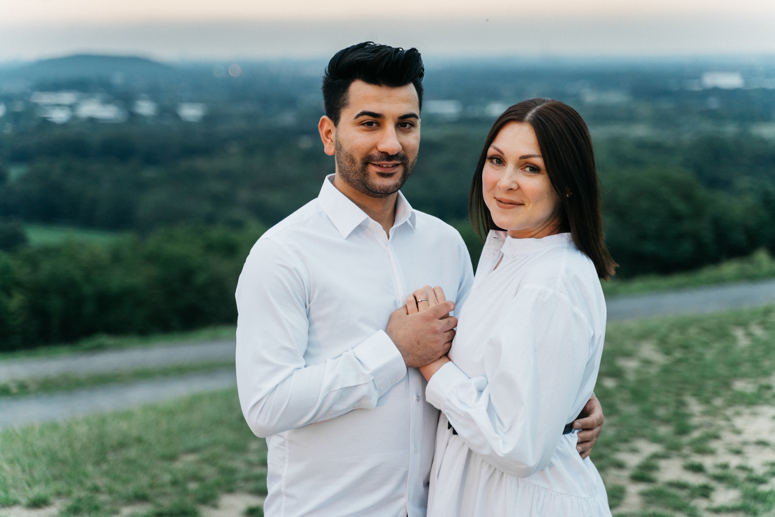 Ein romantisches Fotoshootig auf der Halde Norddeutschland. Hochzeitsfotograf für Moers, Niederrhein, Düsseldorf, NRW und Deutschland