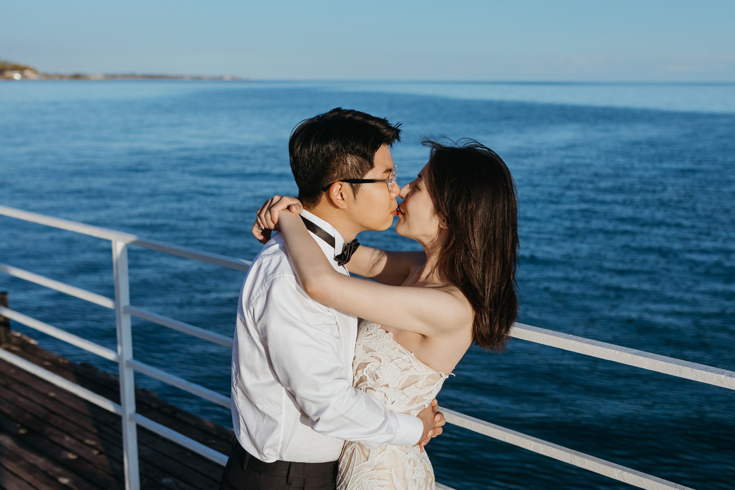 Чесан и Лиса (South Korea) — свадебная фотосессия на Иссык-Куле, пансионат “Каприз” | Chisun & Lisa — Issyk-Kul Lake wedding photos, Capriz. Фотограф в Бишкеке Оксана Шувалова