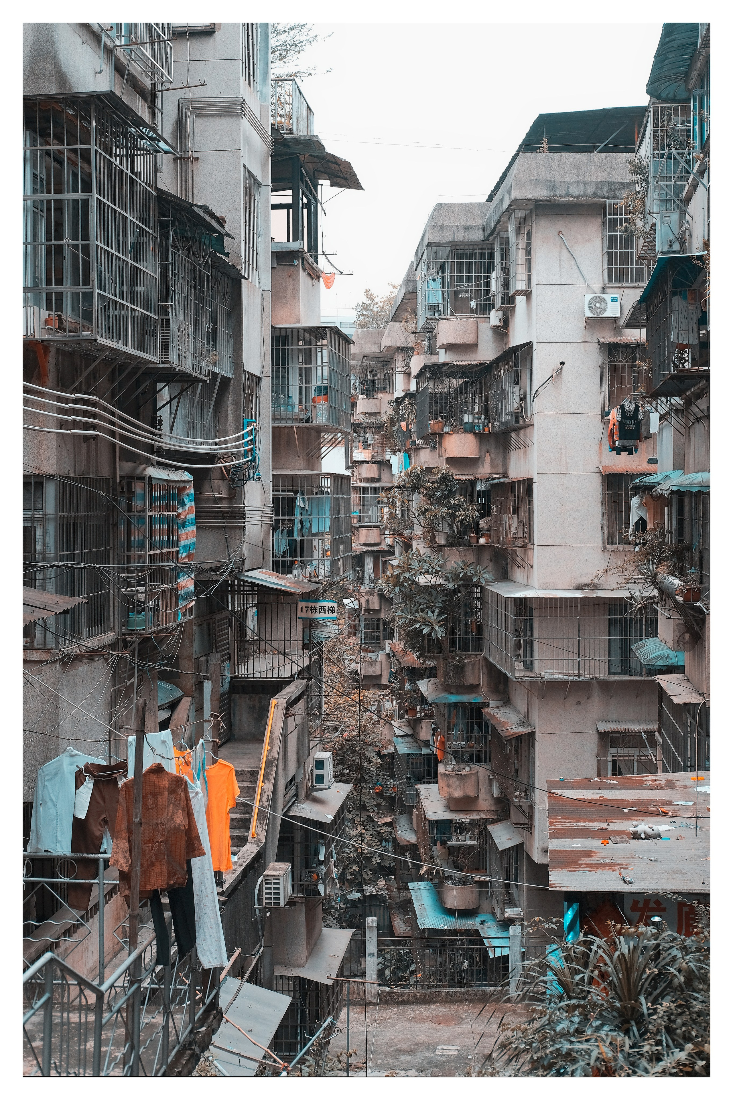 广州小重庆 | Street Photography 📍Guangzhou 🇨🇳. 中国街头摄影 | The Streets of China Through My Eyes | 深圳