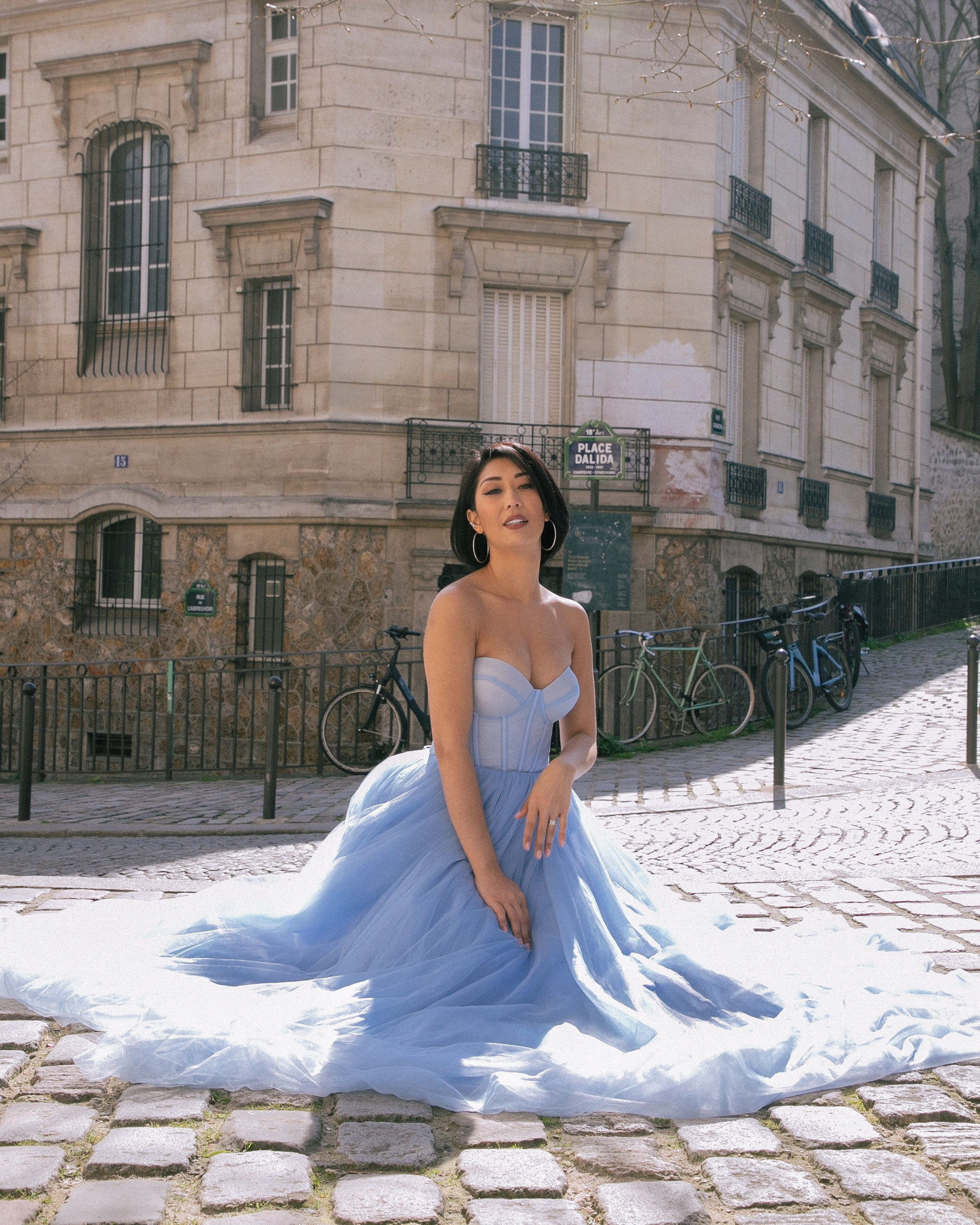 Photoshoot Dress Rental in Paris