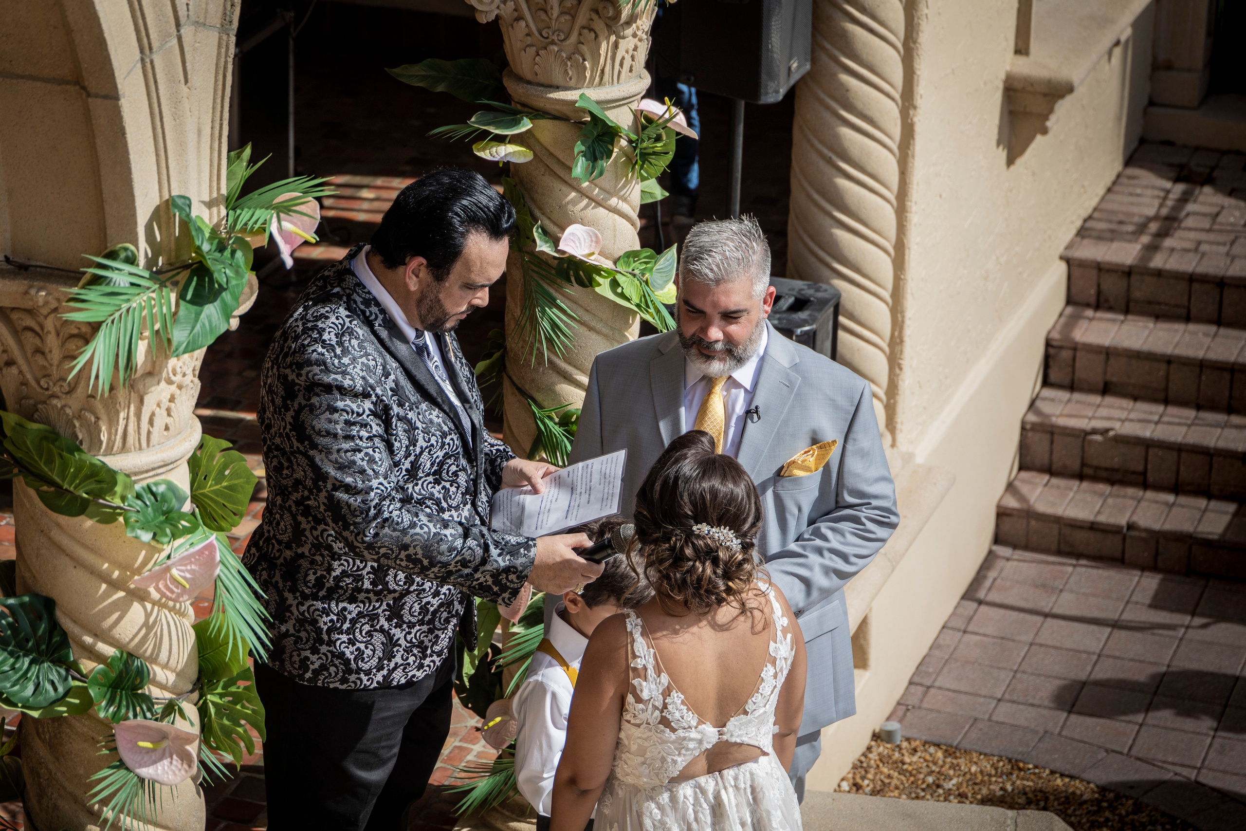 Wedding at Powel Crosley Estate. Wedding and Bar Mitzvah Photographer located in Central Florida