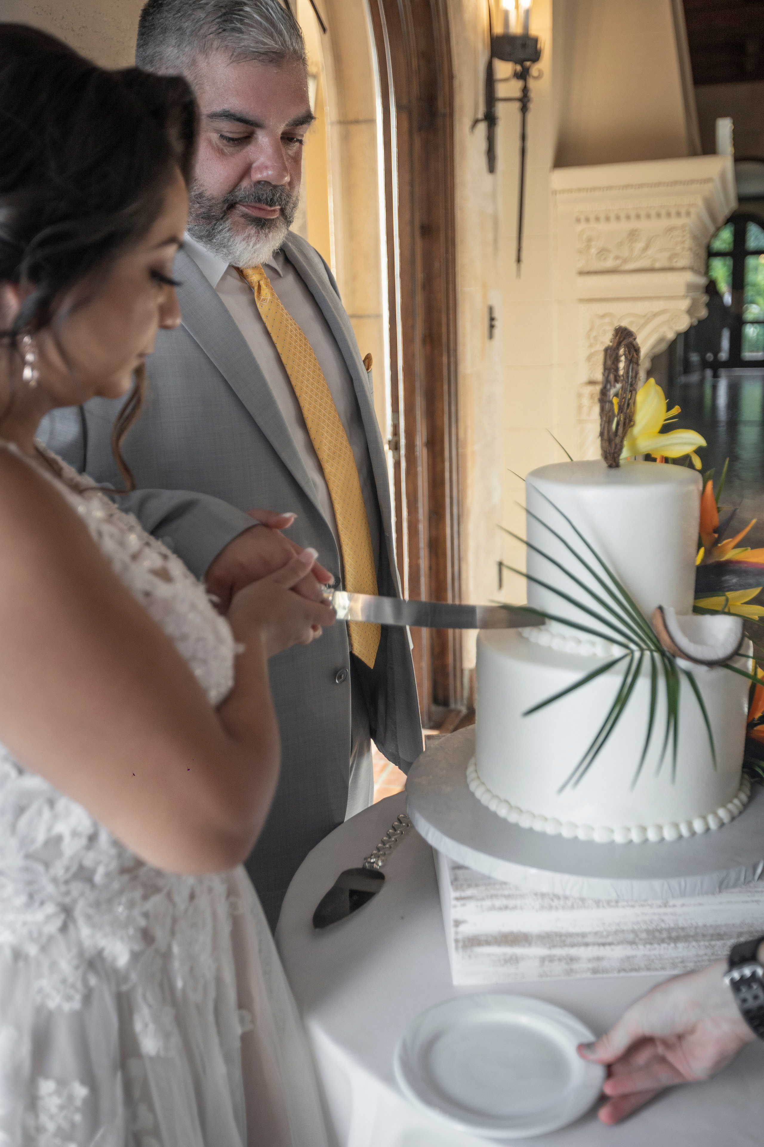 Wedding at Powel Crosley Estate. Wedding and Bar Mitzvah Photographer located in Central Florida