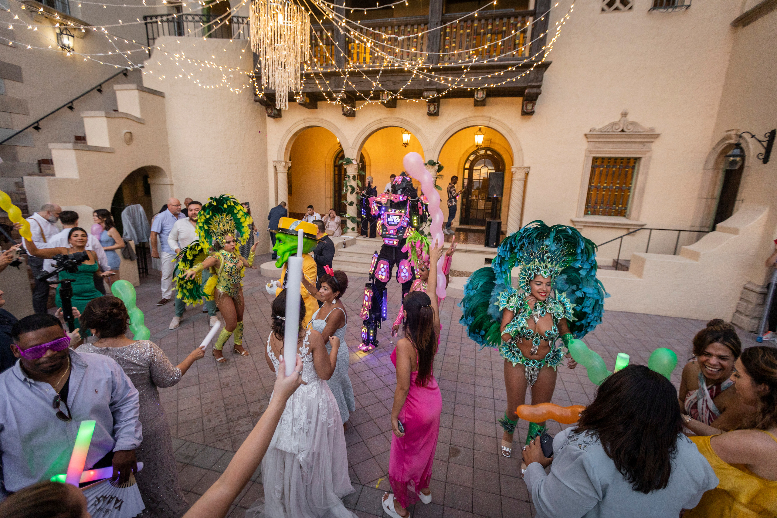 Wedding at Powel Crosley Estate. Wedding and Bar Mitzvah Photographer located in Central Florida