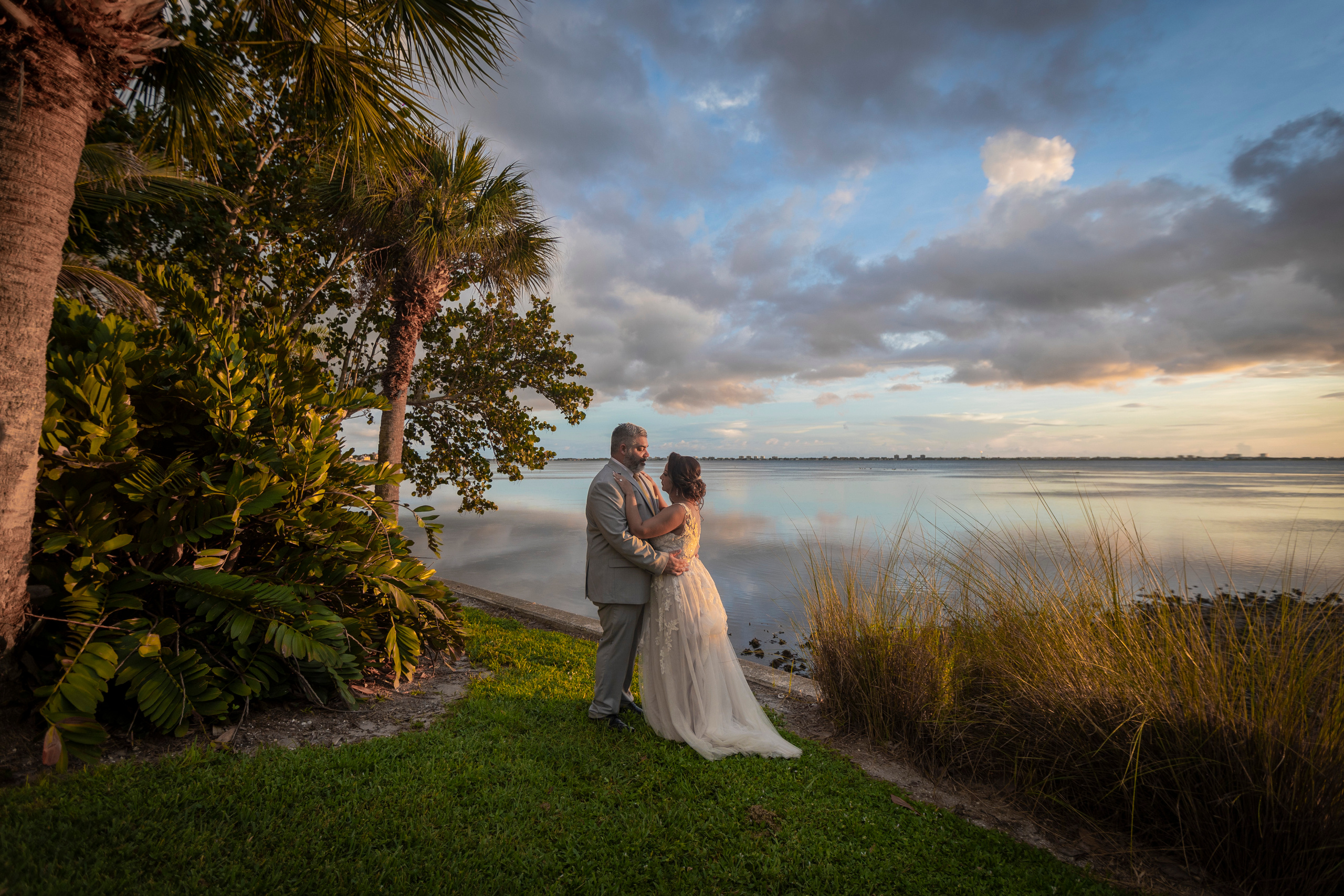 Wedding at Powel Crosley Estate. Wedding and Bar Mitzvah Photographer located in Central Florida