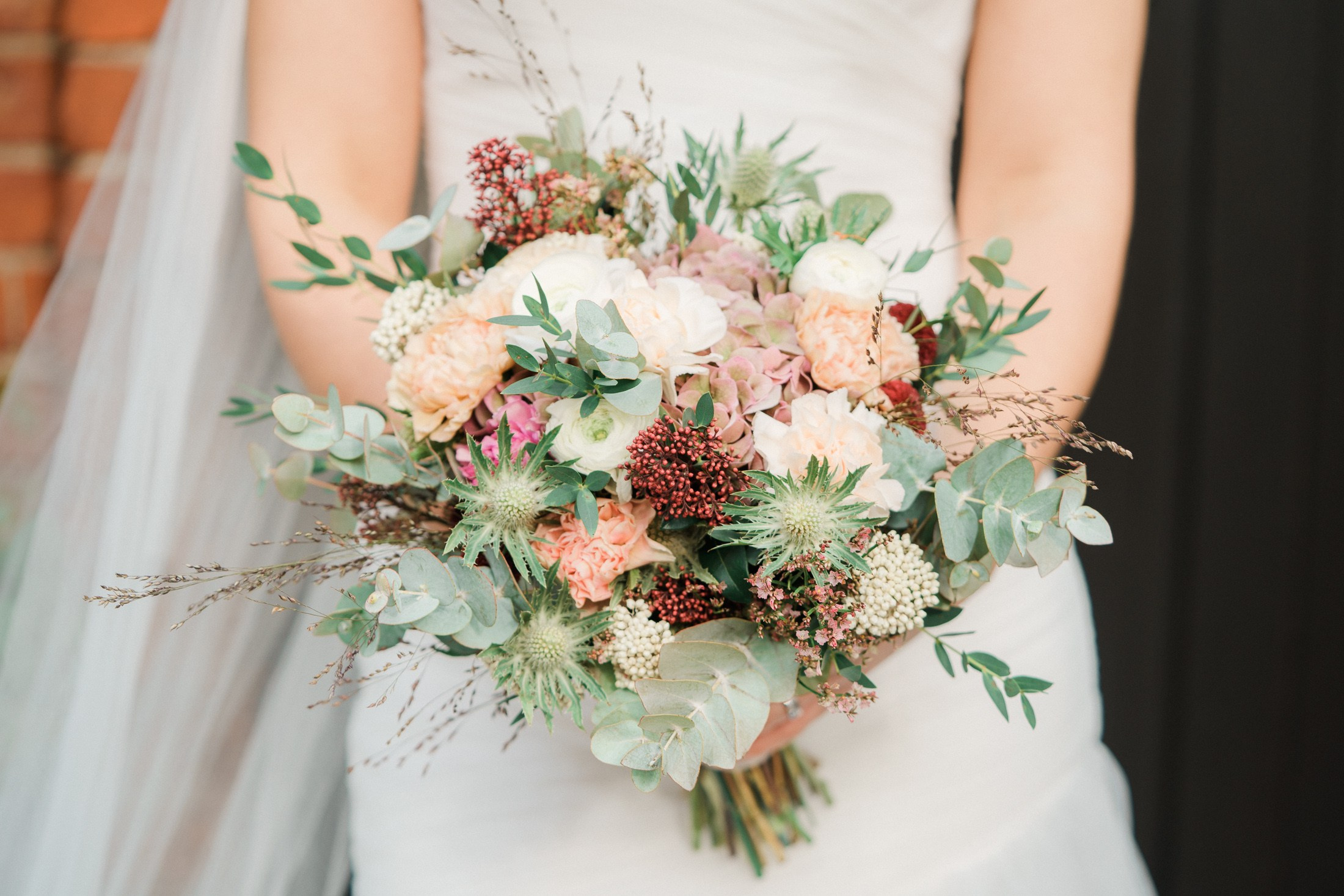 Häävalokuvaaja Helsingissä – Studiohappymoment | Romanttisia hetkiä