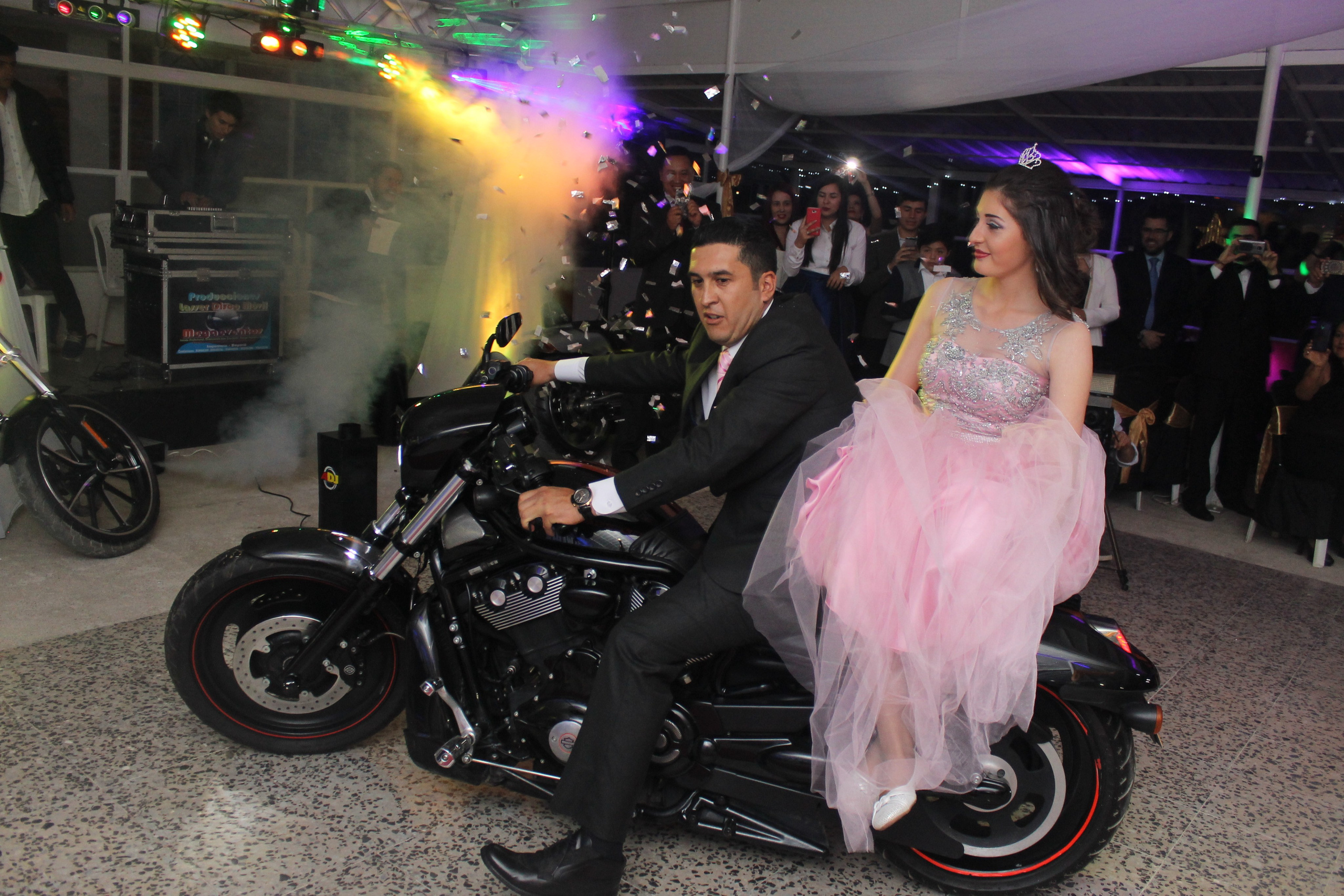 Fotógrafo de Bodas y Quinceañeras