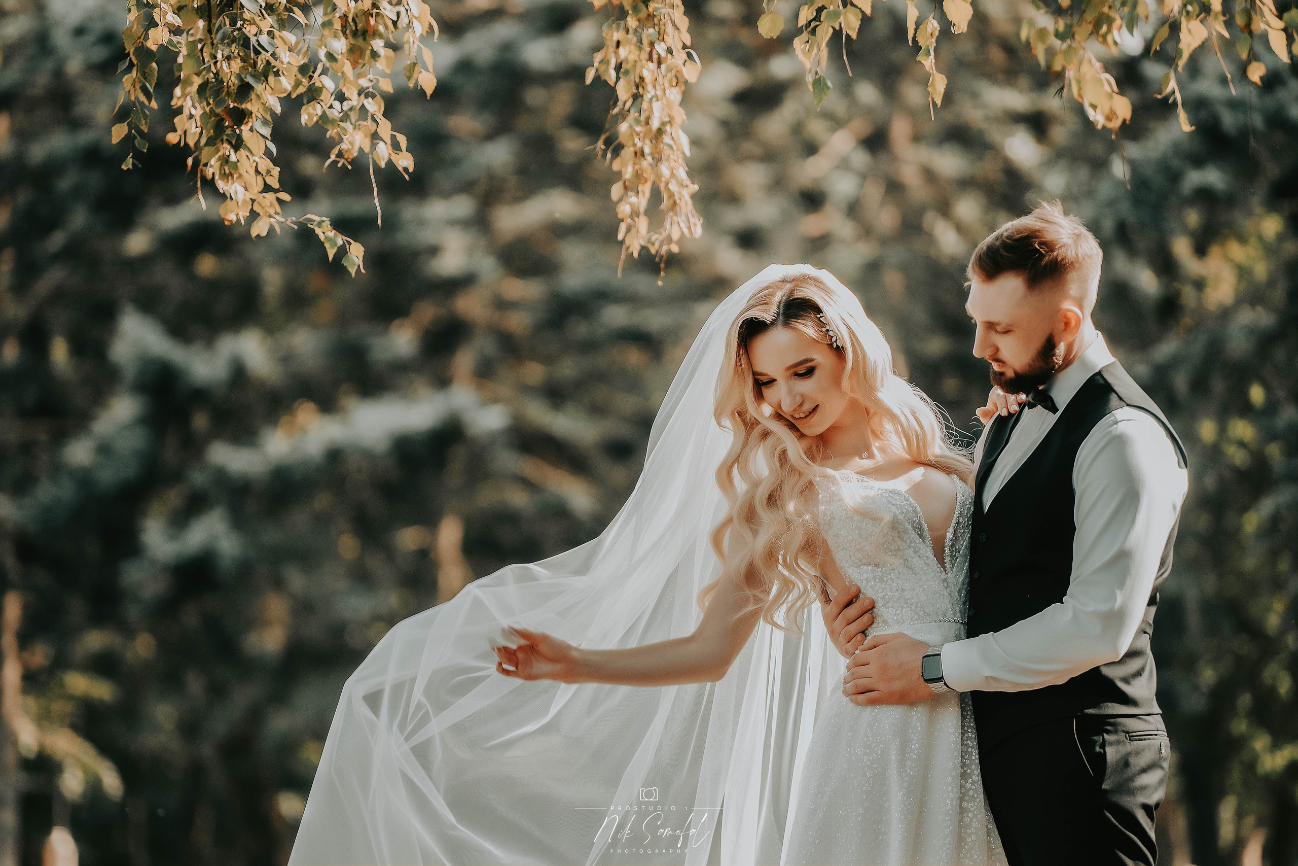 Wedding Photography and Videography in Miami - Let us capture every moment of your special day with our professional and experienced team. We offer customizable packages and state-of-the-art equipment to ensure your vision is brought to life. Contact us today to learn more!