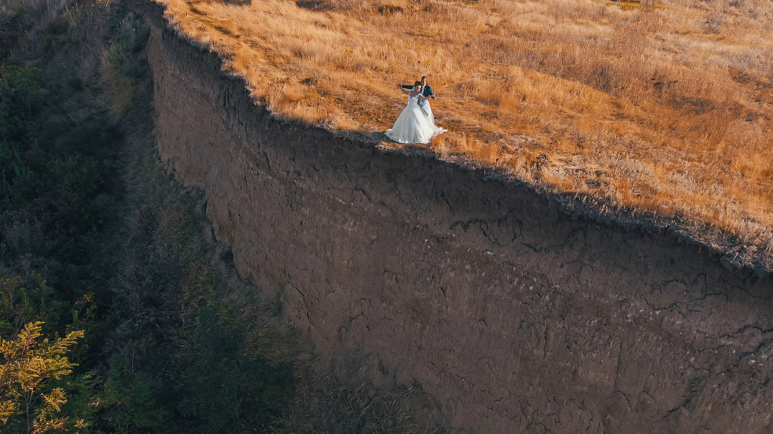 Wedding Photography and Videography in Miami - Let us capture every moment of your special day with our professional and experienced team. We offer customizable packages and state-of-the-art equipment to ensure your vision is brought to life. Contact us today to learn more!