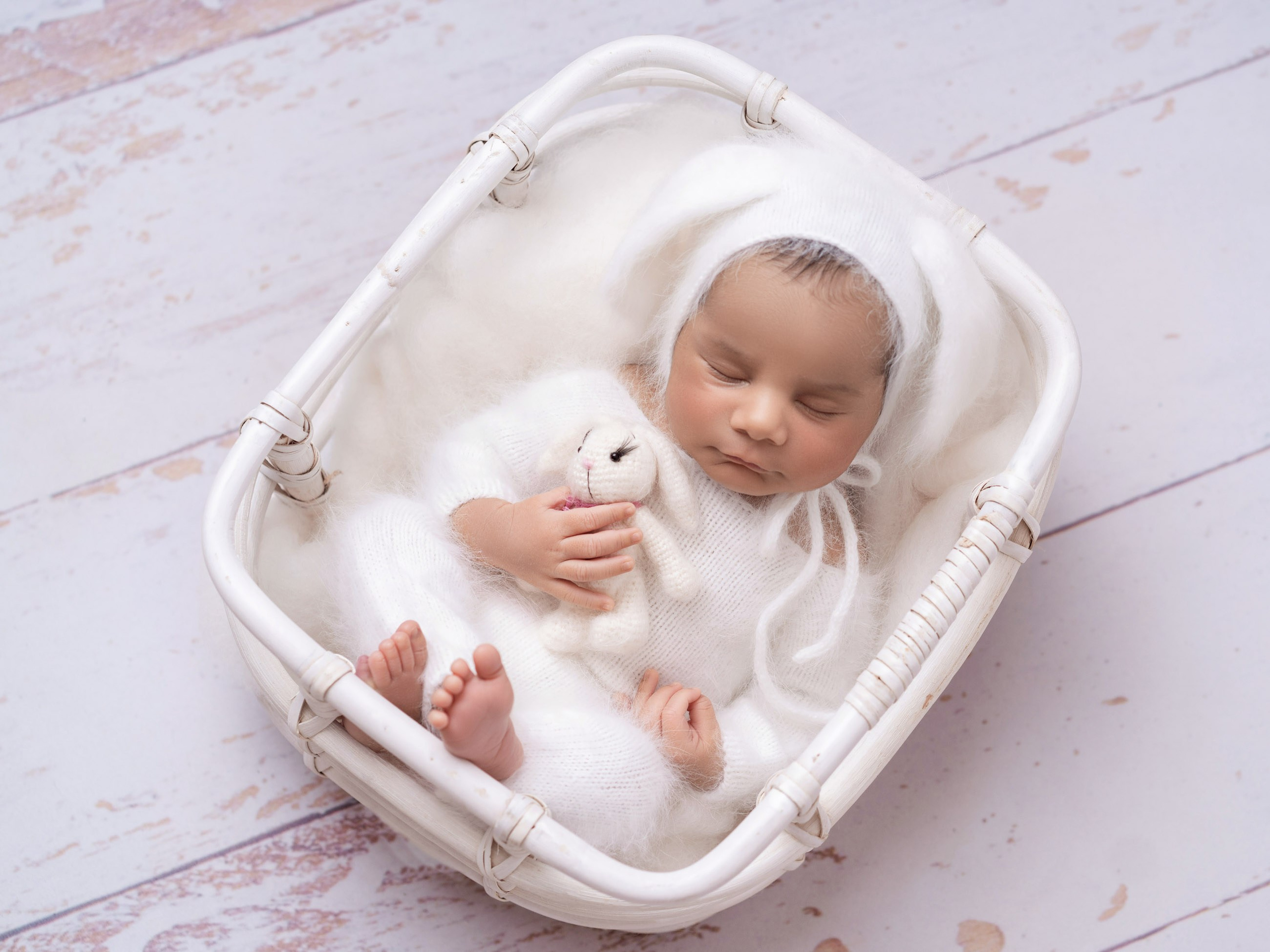 Newborn photography studio in Hills Disctrict. baby photoshoot in sydney