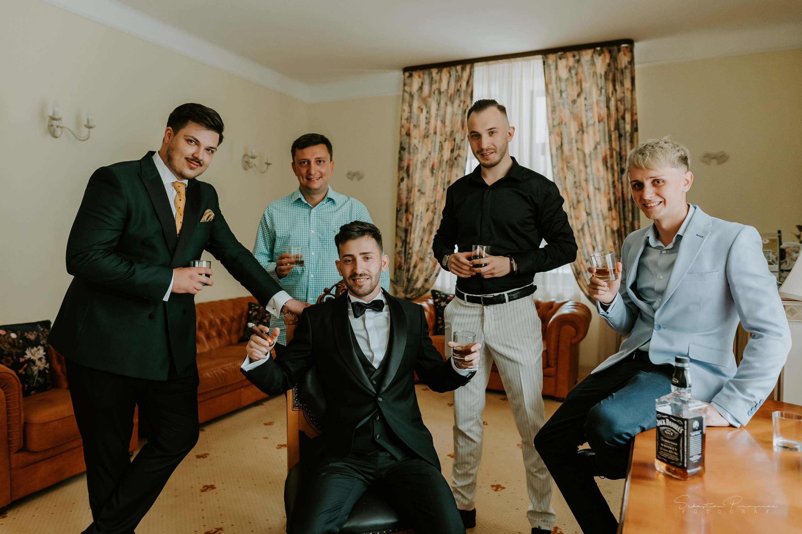 Larisa & Iulian. Sebastian Purusniuc Fotograf - Iasi