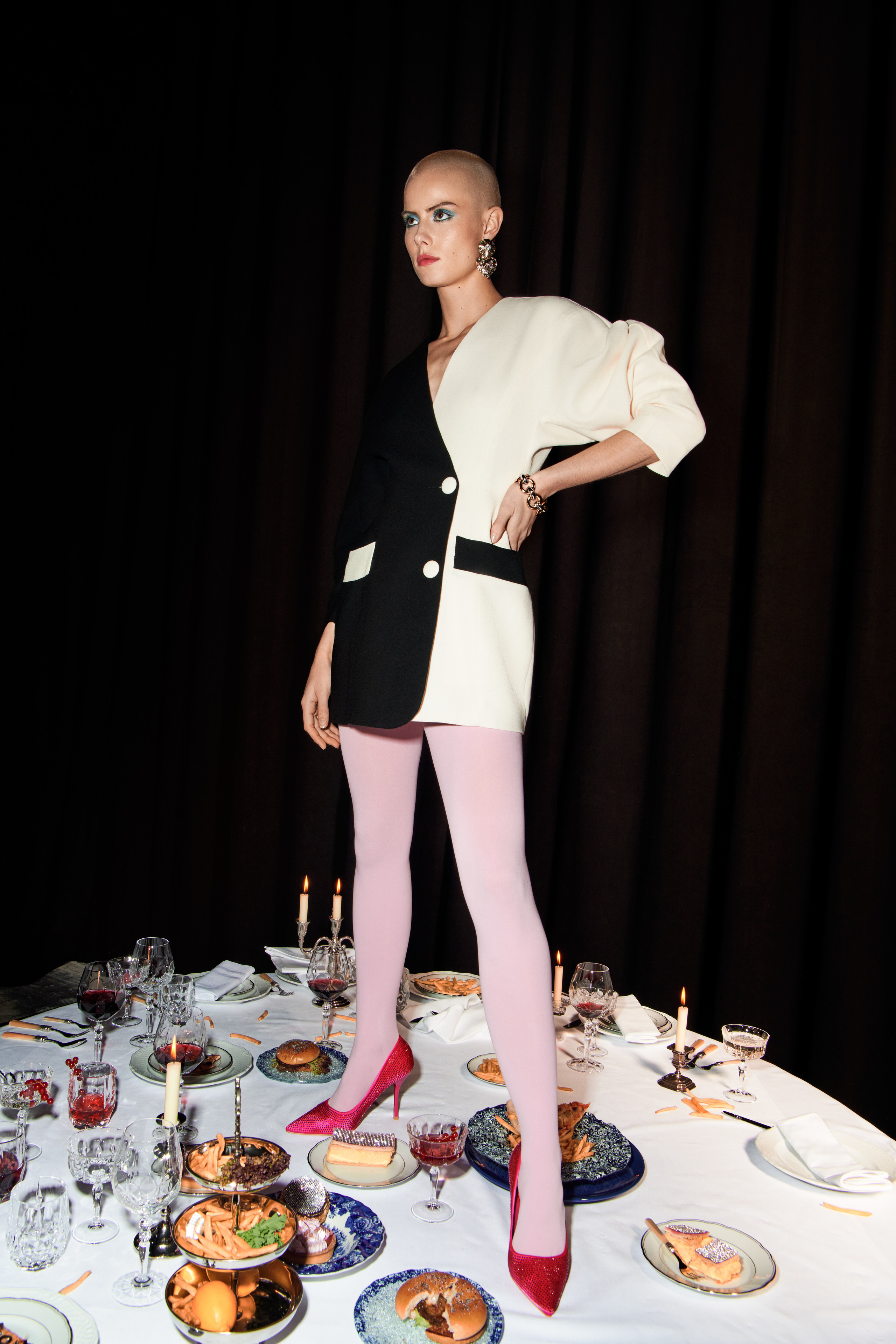 CIRCLE CLOSET. Alina Efimova — Retoucher (Beauty, fashion and product)