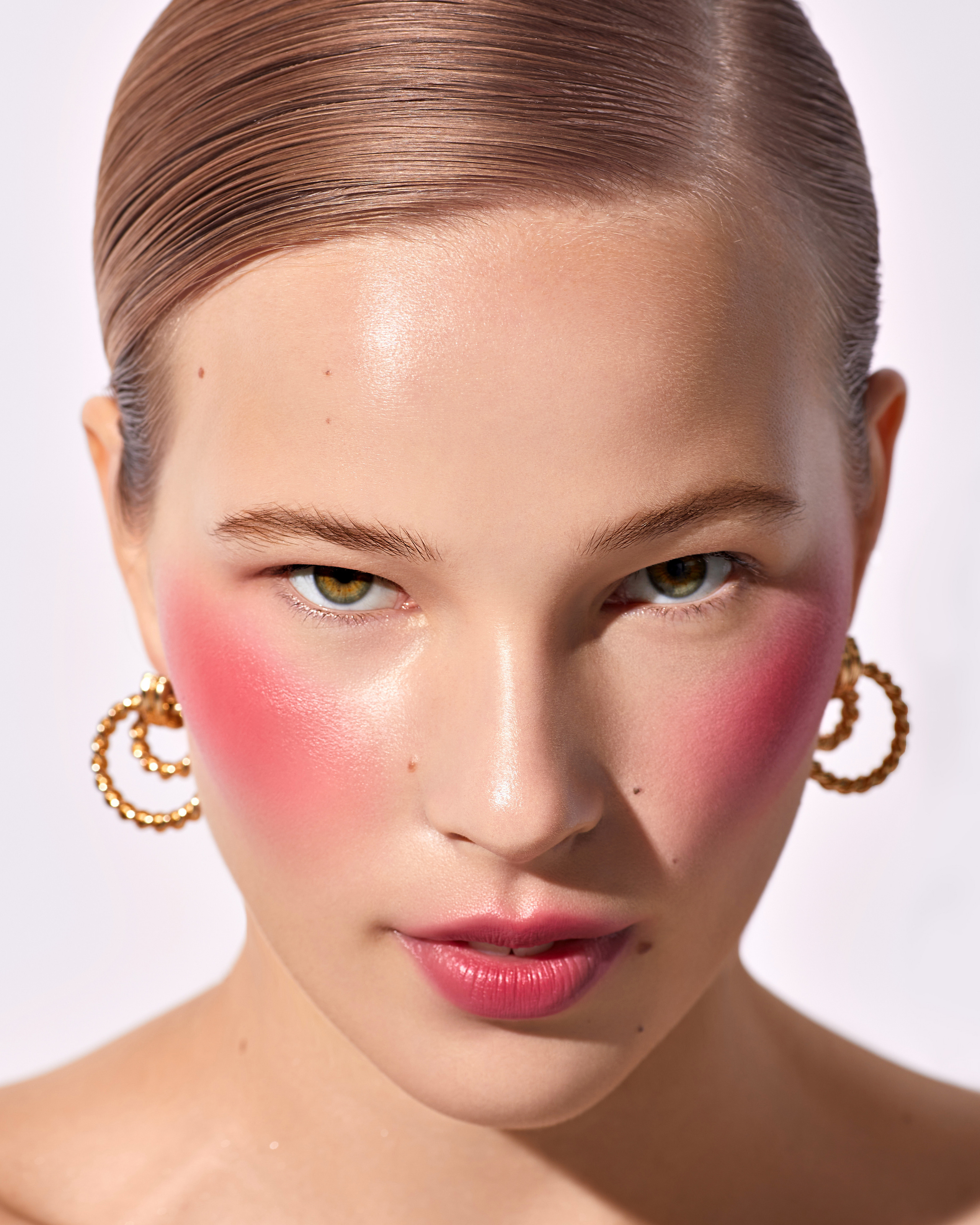 Elina. Алина Ефимова — ретушёр (beaty, fashion, product)