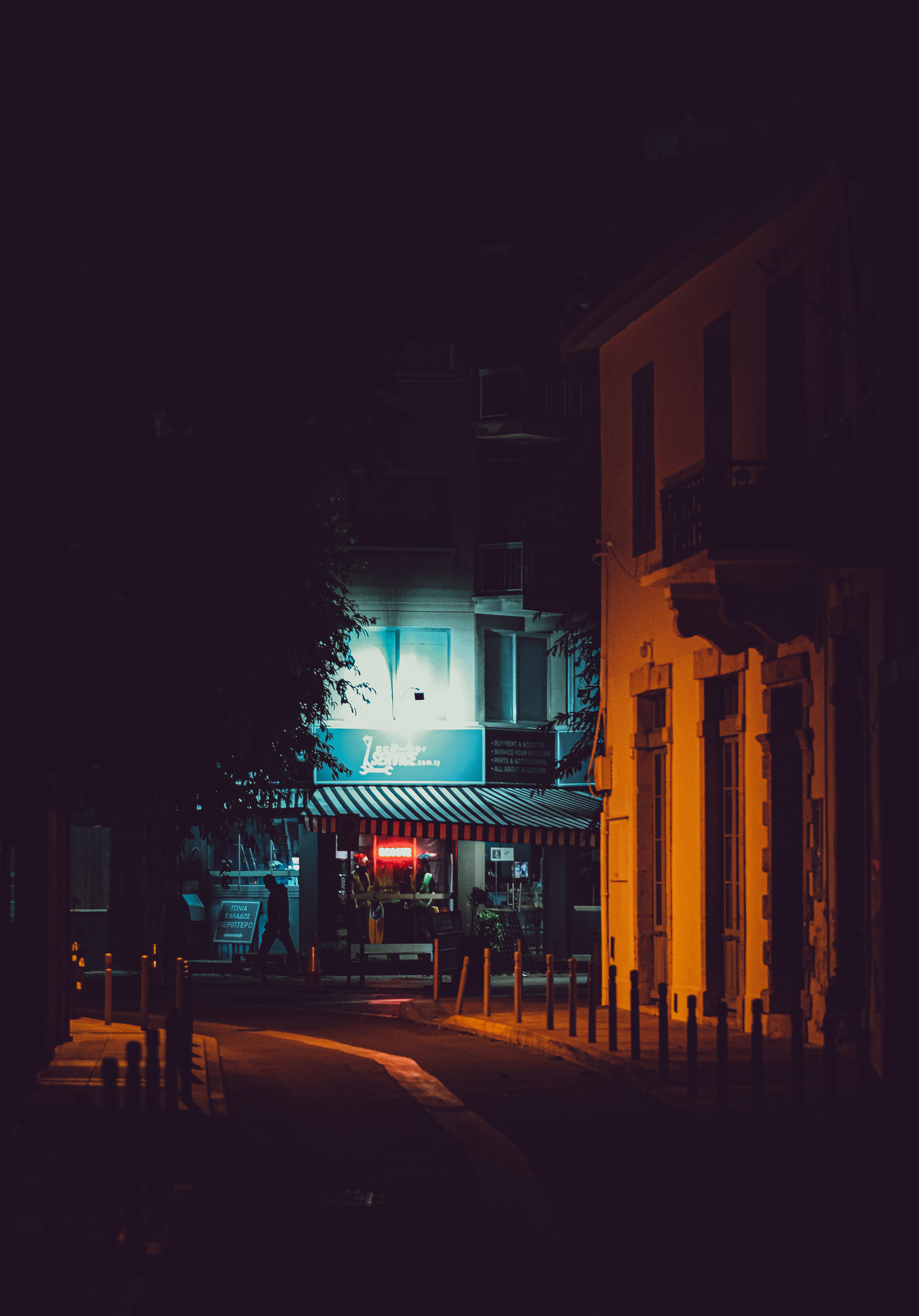 Night Street Photography in Limassol | Cyprus | YuKoPhotography