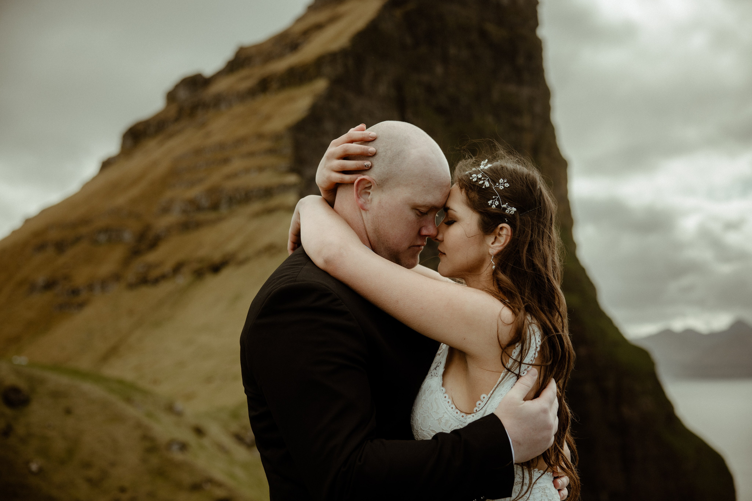 Elope at Faroe islands to celebrate 10 years anniversary. Iceland elopement photographer & videographer