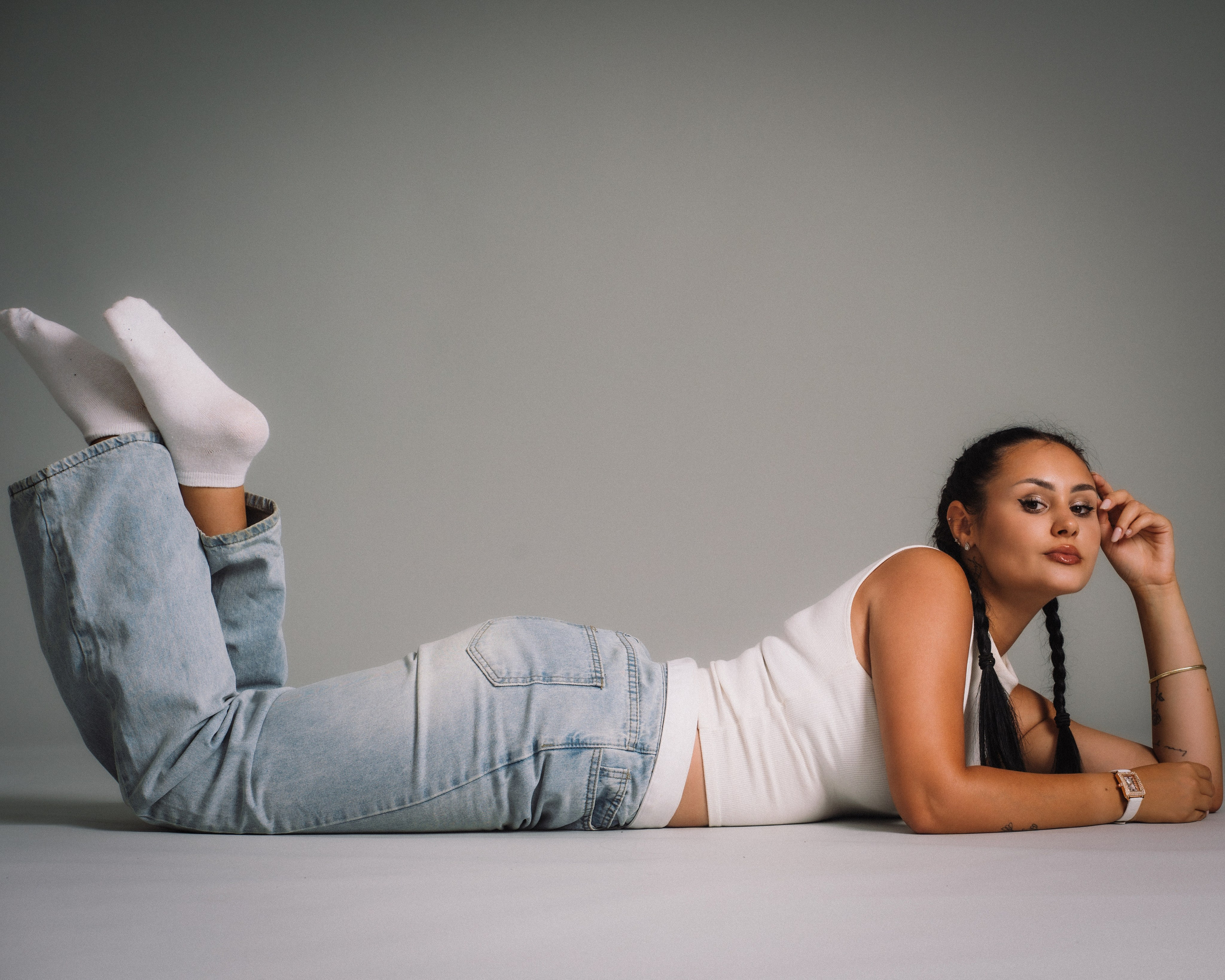 Laura x Daniel — Conexiune, Contrast și Cinematic. VStudio — mai mult decât fotografii