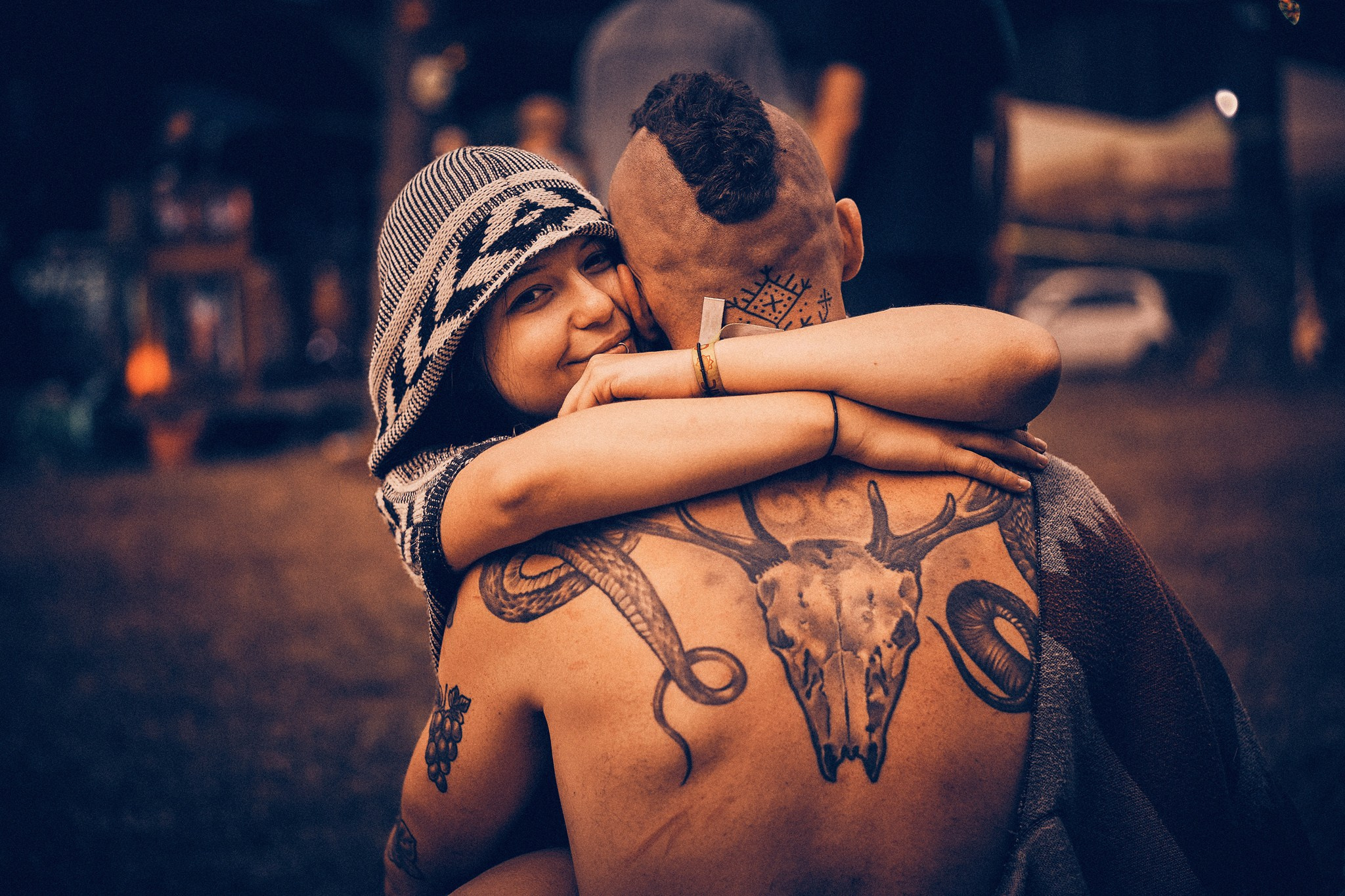 Portrety Ludzi, zrobione na Festiwalach Świadomościowych i Muzycznych: Dharma, ZIELONE KRĘGI, Wibracje, FRUŃ, Organic, Turkusowa Wyspa. Andriej Szypilow - Fotografia & Wideografia