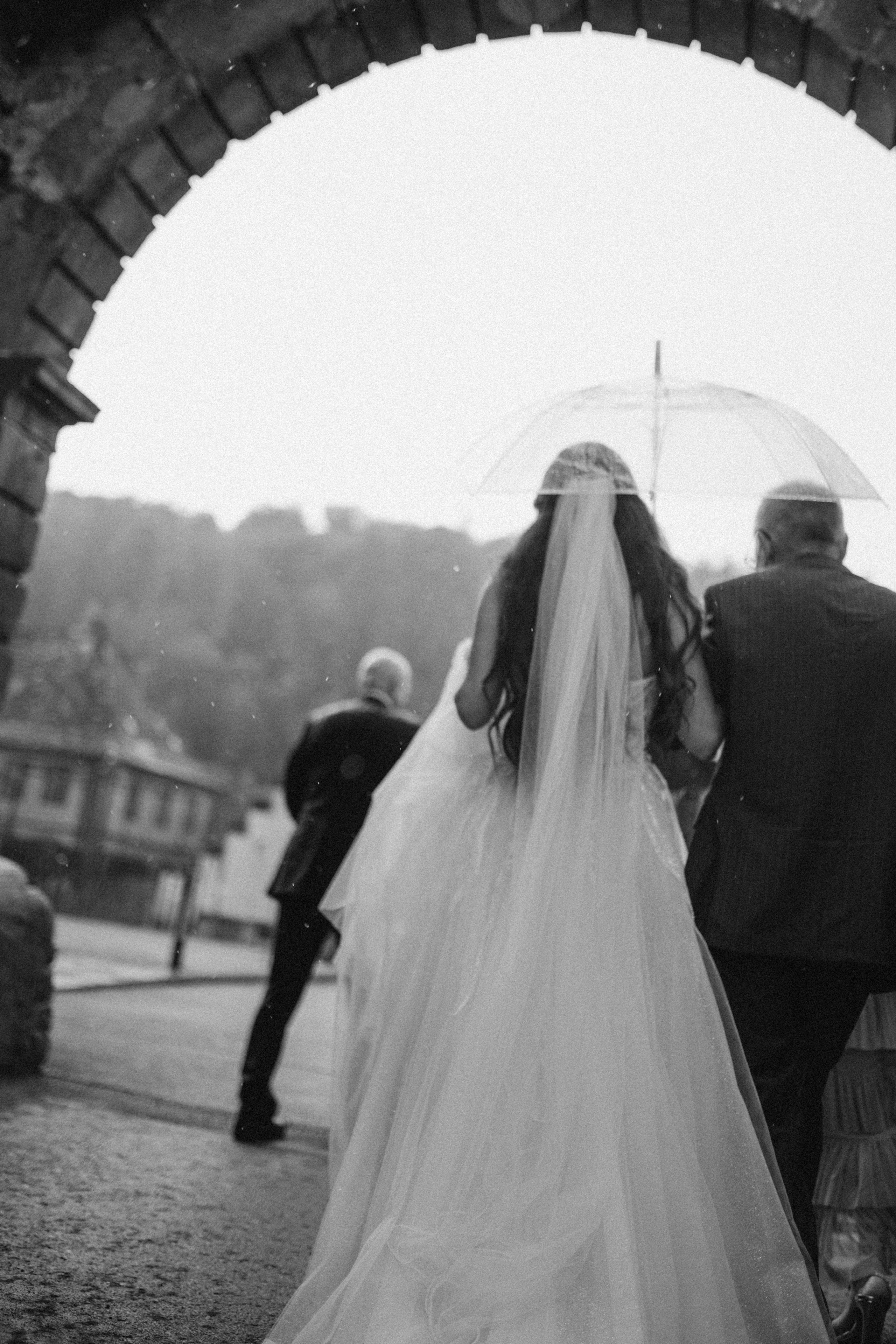 Hochzeit Kloster Bronnbach. Hochzeitsfotograf Würzburg | Anna Saribekyan