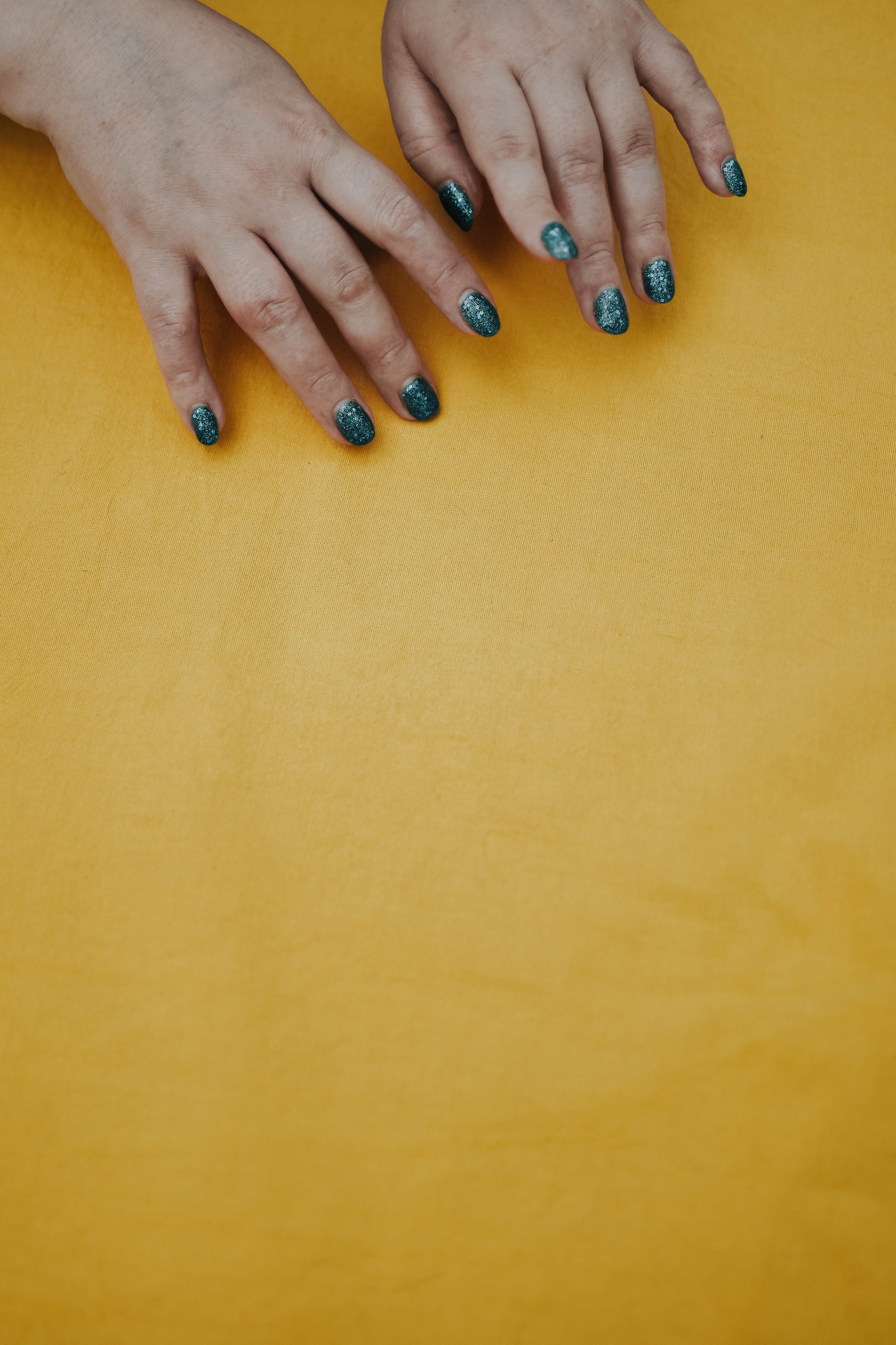 Dasha and Mira. Photographer @elmirkami in the city of Buenos Aires