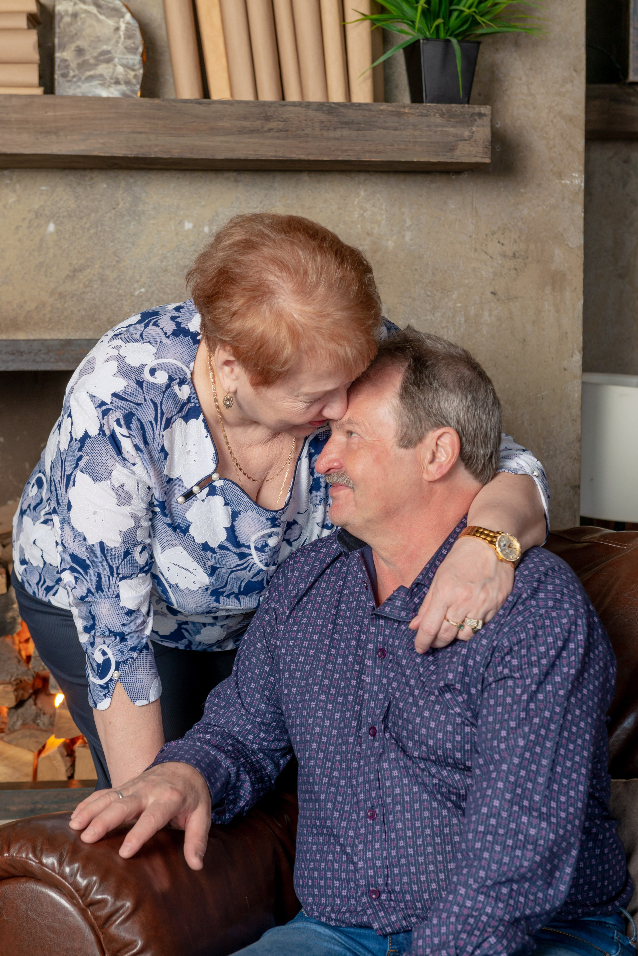 Photosession of a married couple in the studio. FOTÓGRAFO MÉXICO QUINTANA ROO