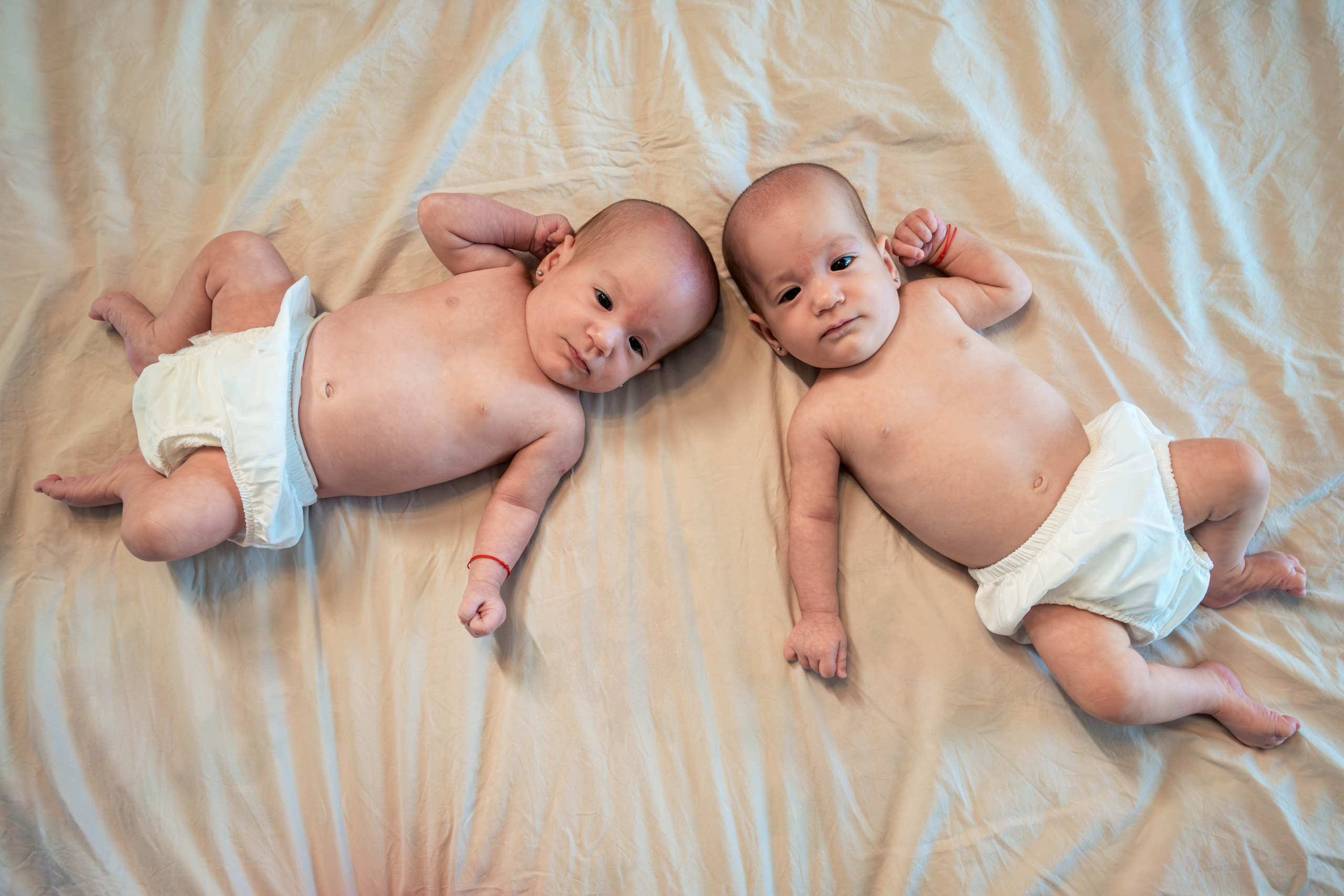 Aida, Clara, Francesca. Acasă