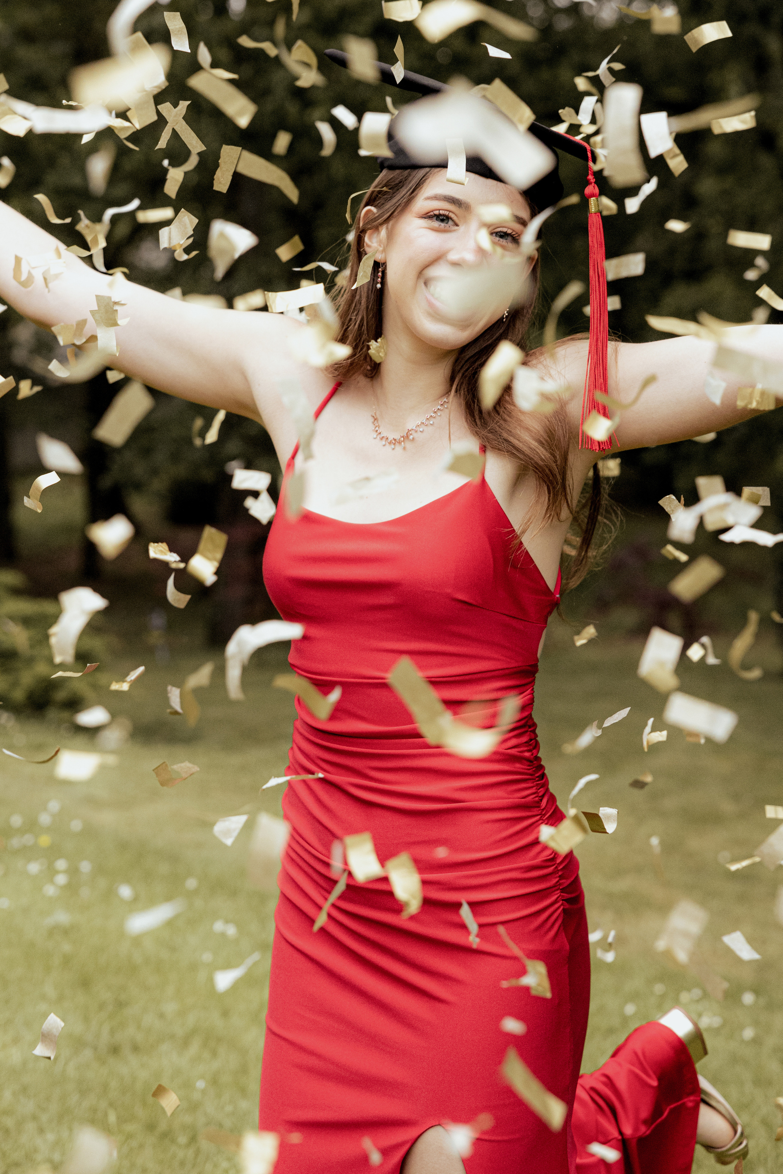 Graduation photosession in Toulouse. Eugénie Smirnova — photographe à Toulouse et dans le sud-ouest de la France