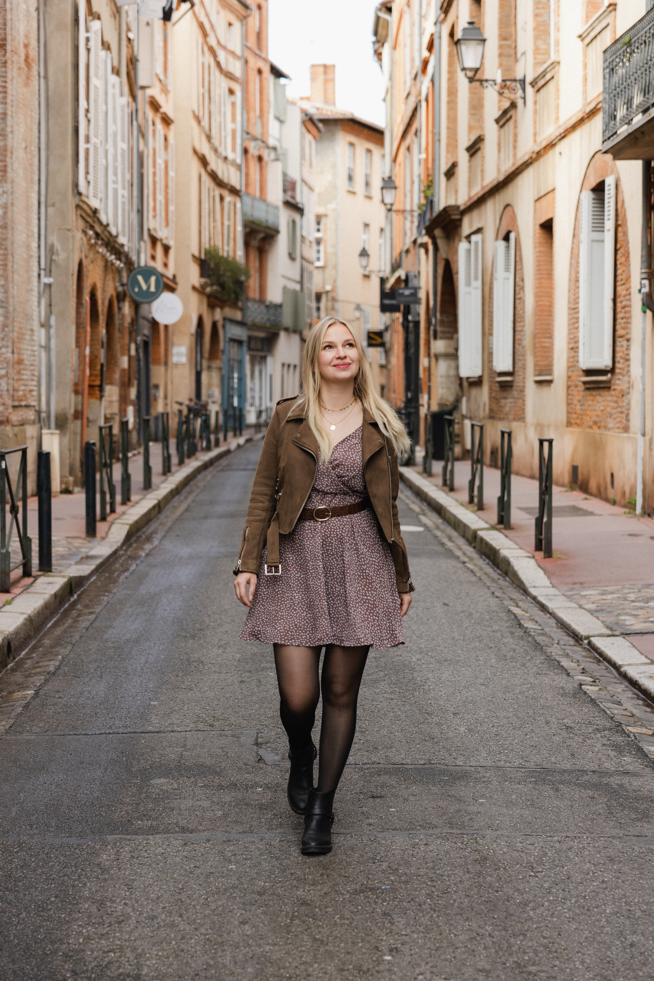 Toulouse photo walk. Eugénie Smirnova — your photographer in Toulouse and southwest France