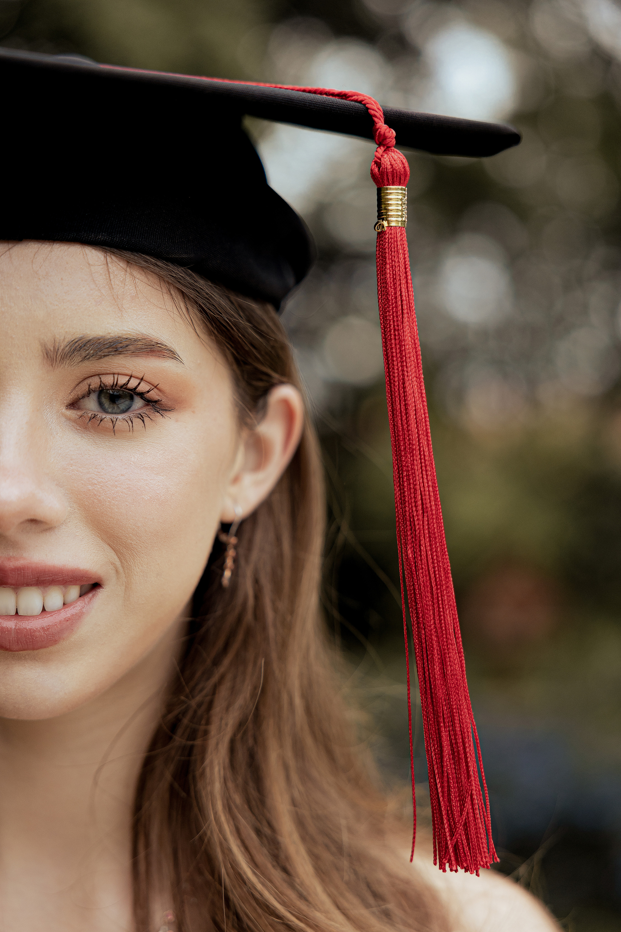 Graduation photosession in Toulouse. Eugénie Smirnova — photographe à Toulouse et dans le sud-ouest de la France