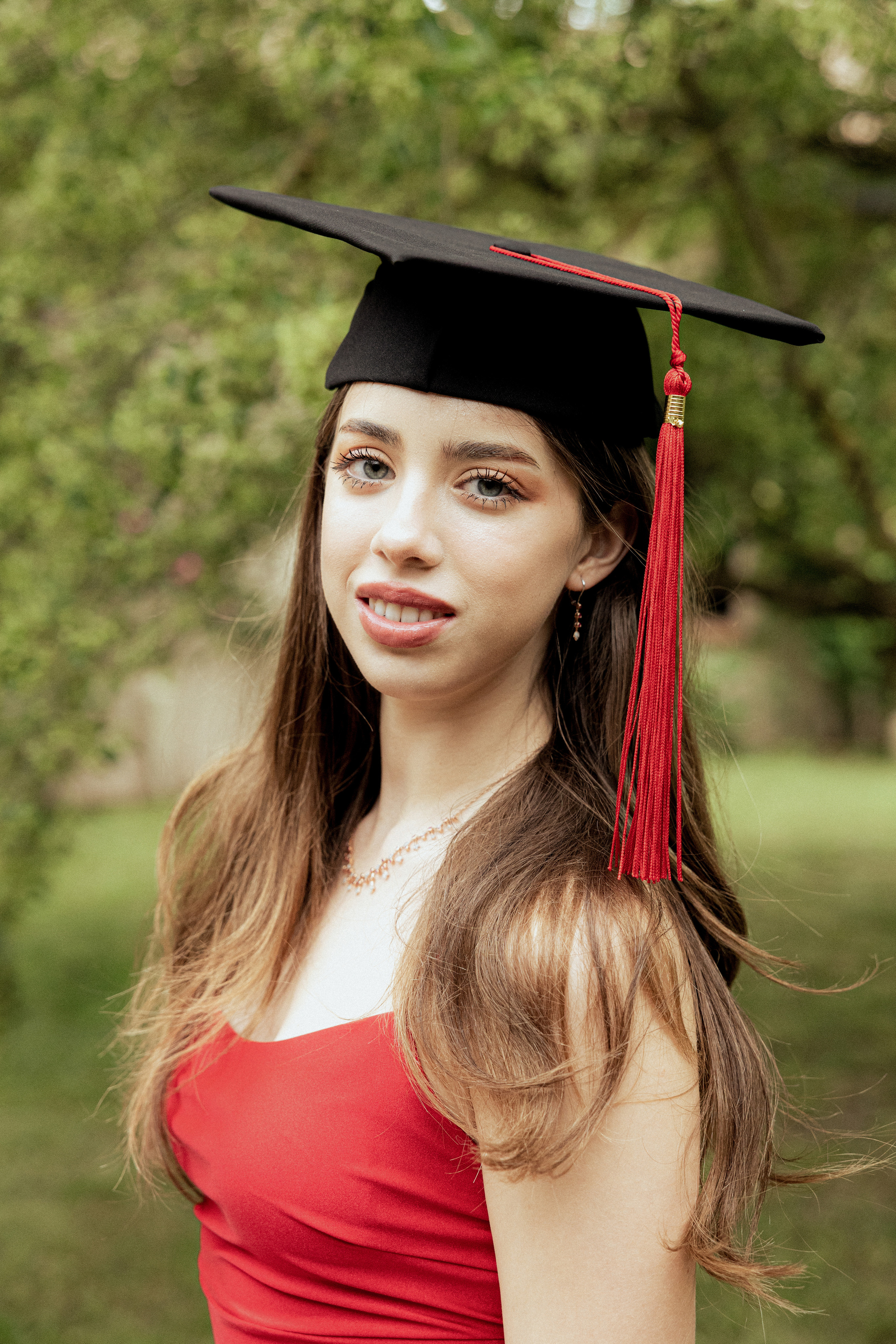 Graduation photosession in Toulouse. Eugénie Smirnova — photographe à Toulouse et dans le sud-ouest de la France