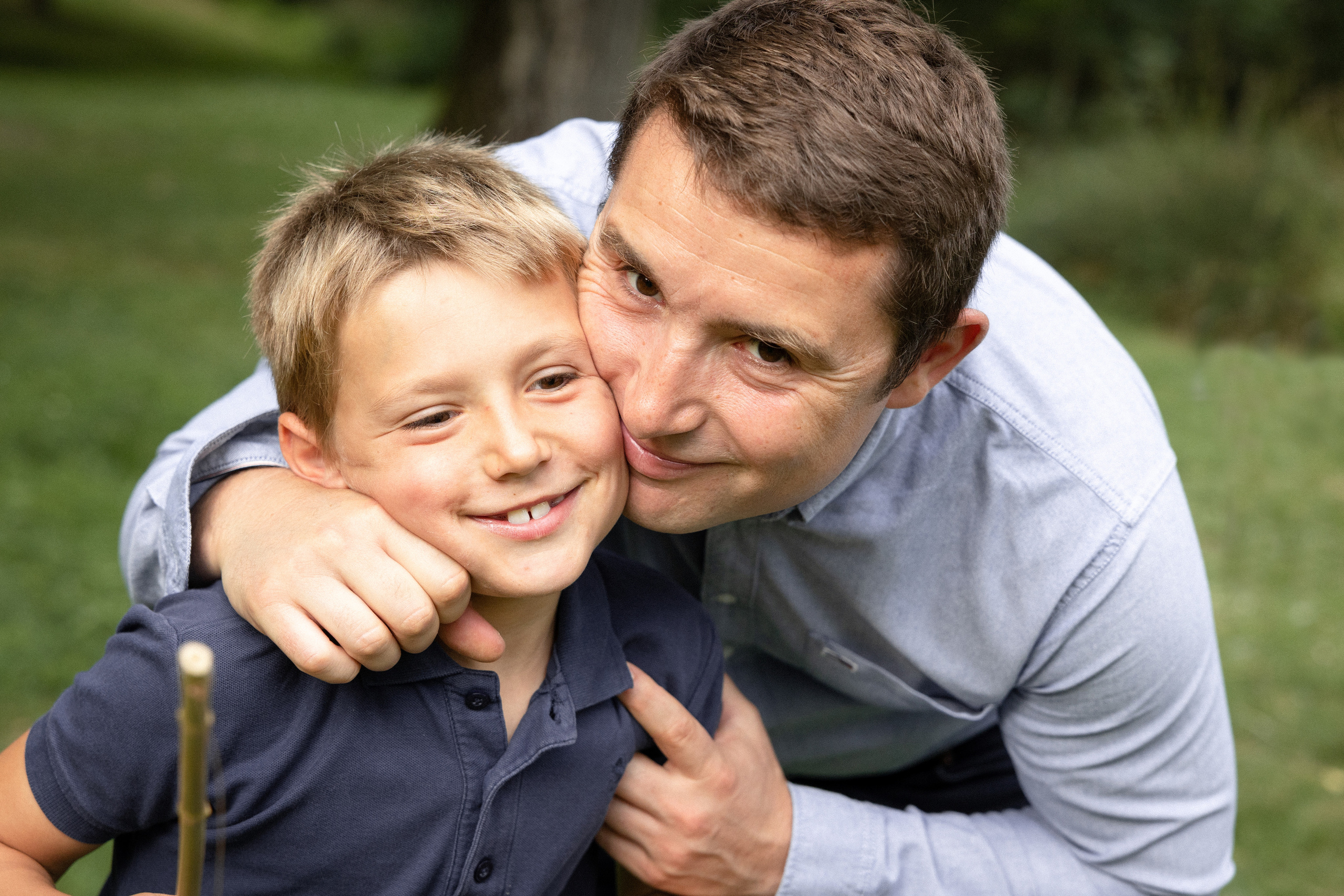 Séance photo de famille lifestyle à Toulouse. Eugénie Smirnova — photographe à Toulouse et dans le sud-ouest de la France