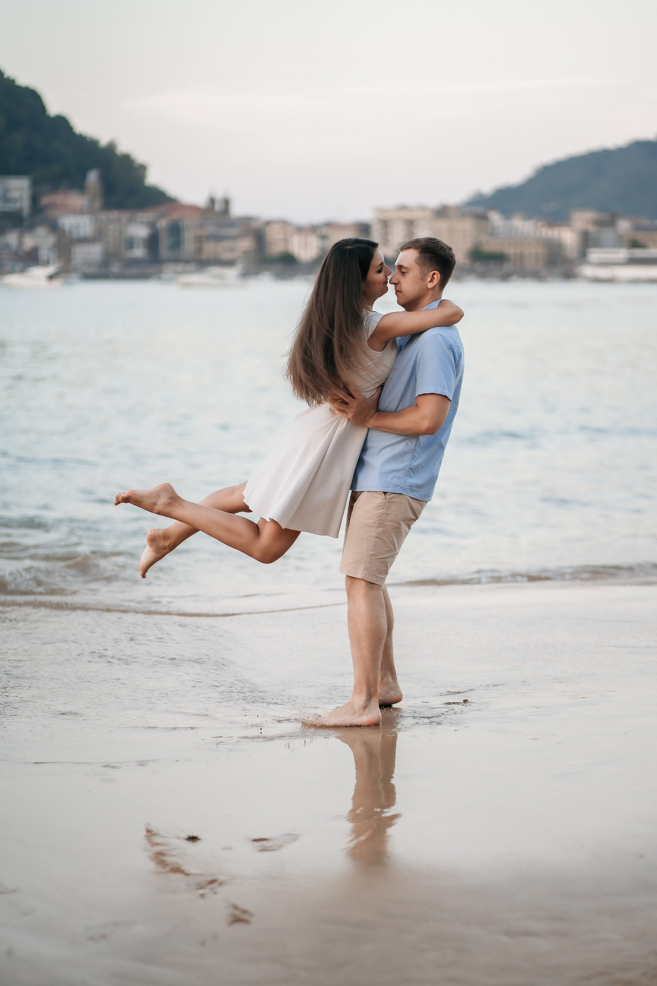 Holigood foto y video reportaje de bodas en San Sebastián y Europa