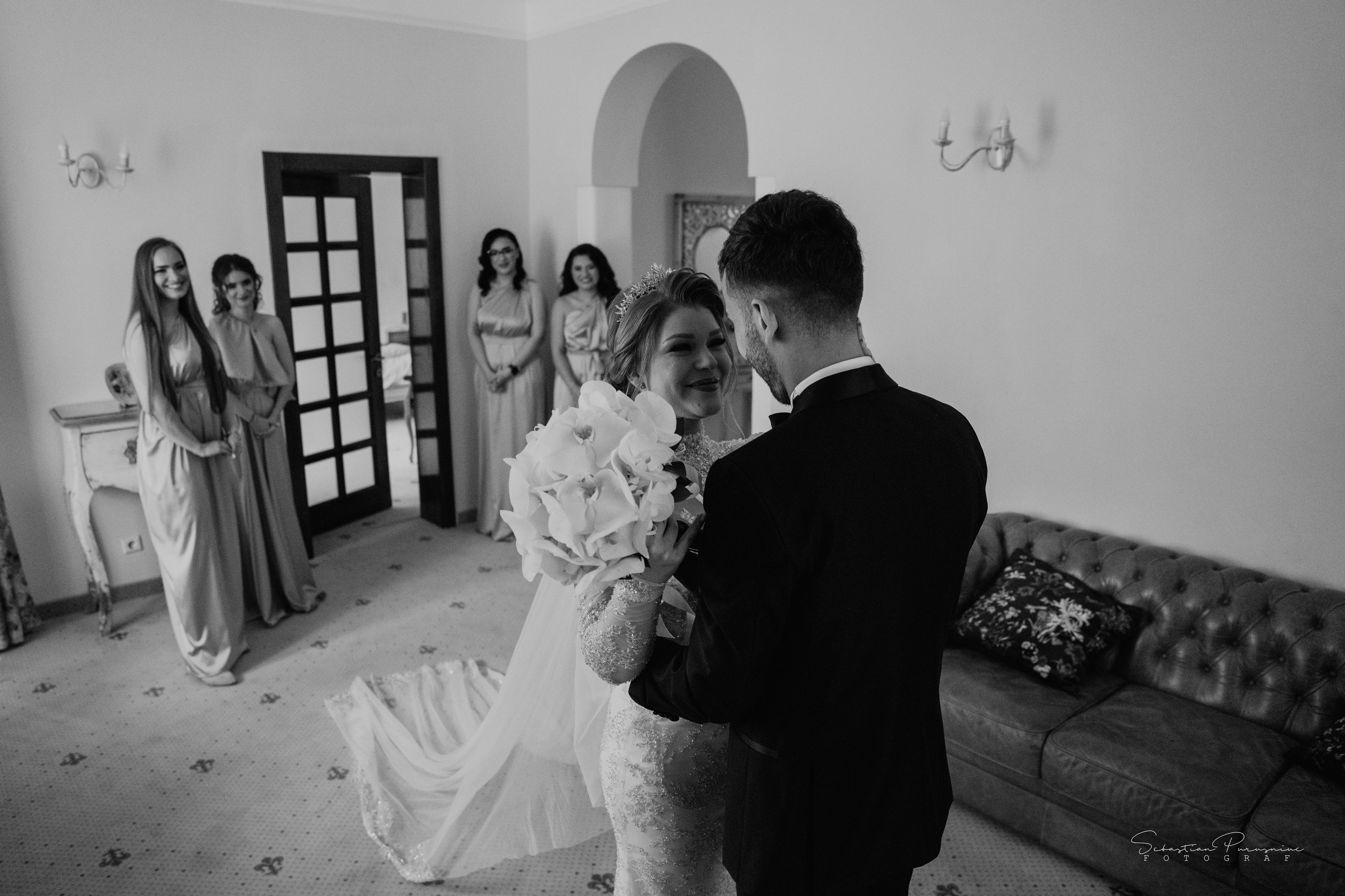 Larisa & Iulian. Sebastian Purusniuc Fotograf - Iasi