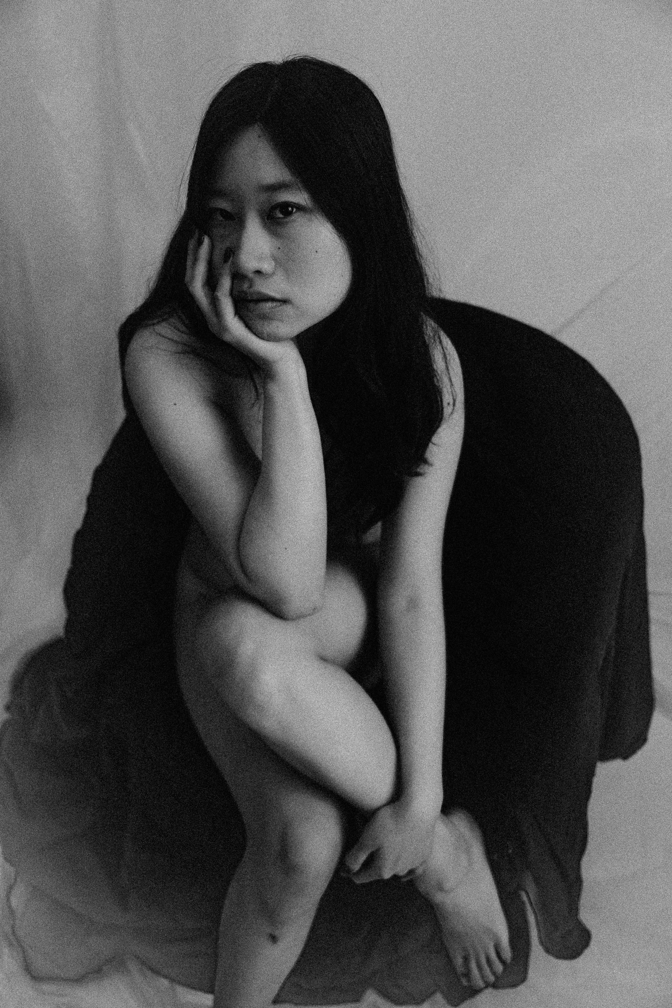 Individuale e coppie. Svitlana Miahka fotografa a Genova