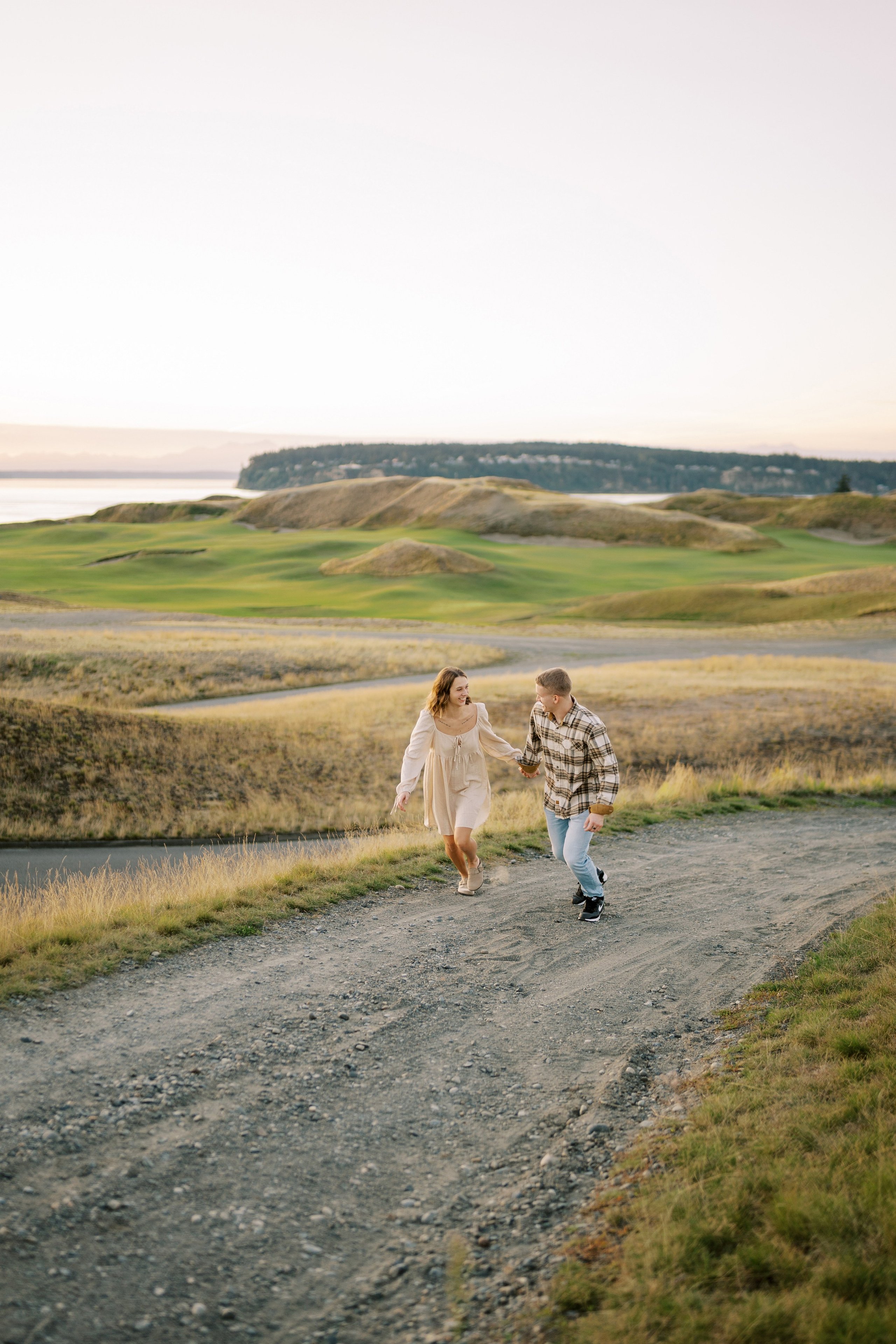 A story of incredible love at sunset. September 2024. Tacoma, Chambers Bay Golf Course. EVAN ARISTOV WEDDING PHOTOGRAPHY — Seattle Wedding Photographer